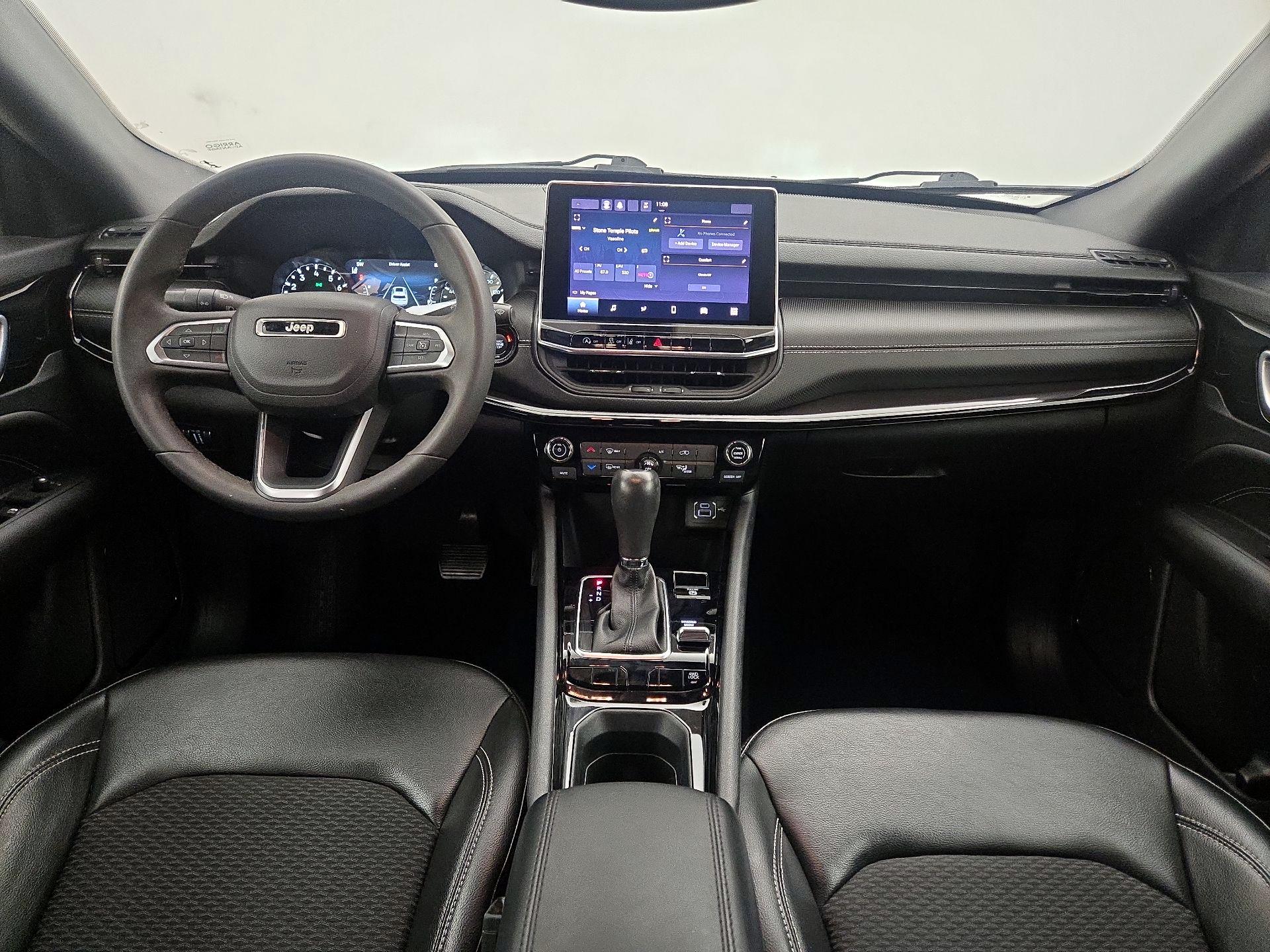 Thumbnail: 2023 Jeep Compass - 9