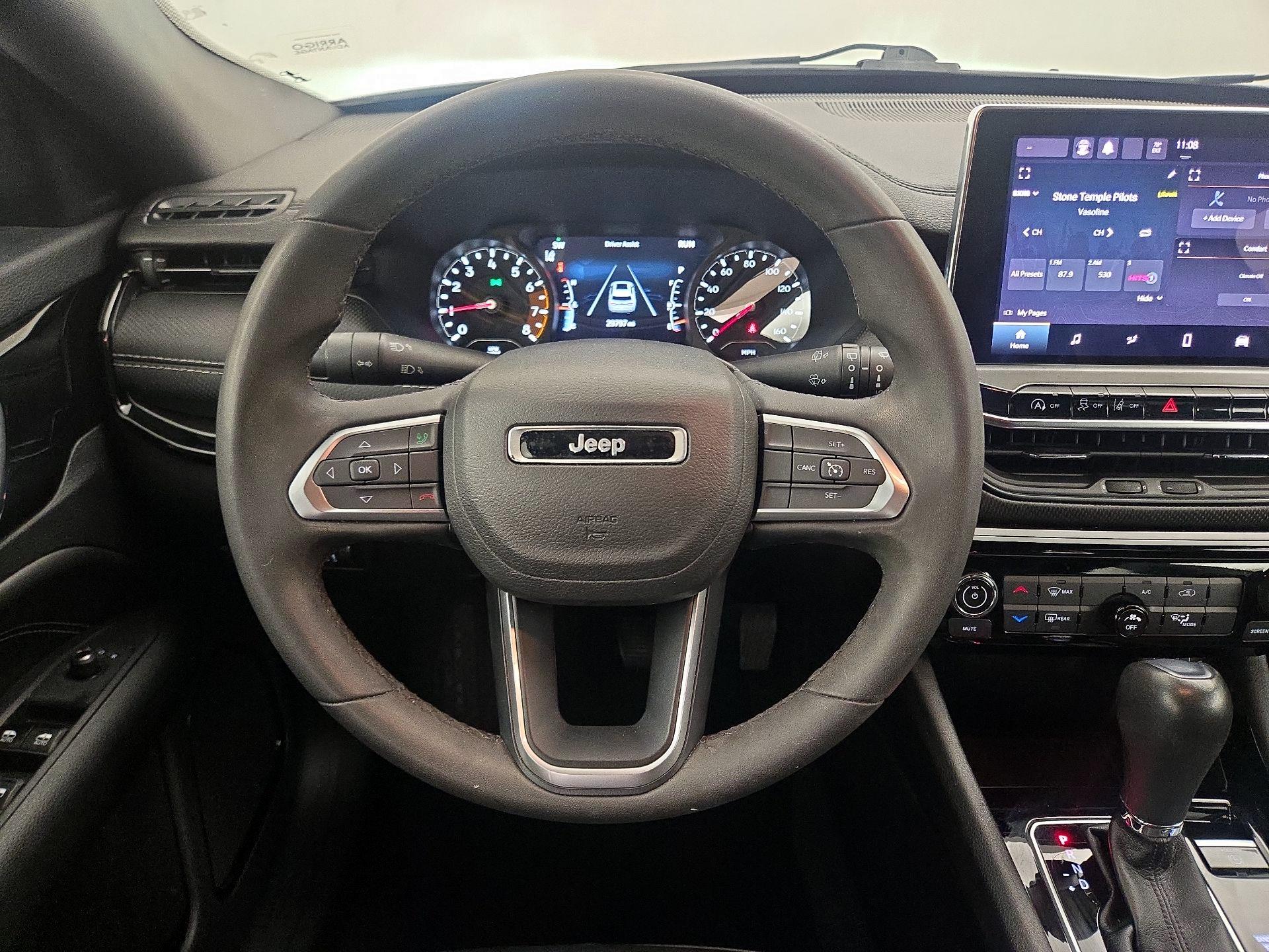 Thumbnail: 2023 Jeep Compass - 10