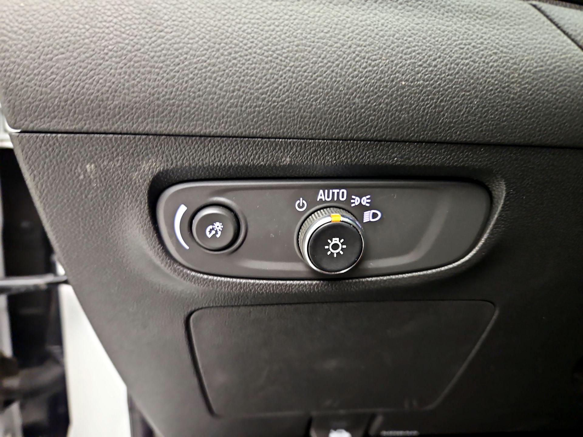 Thumbnail: 2025 Buick Encore GX - 13