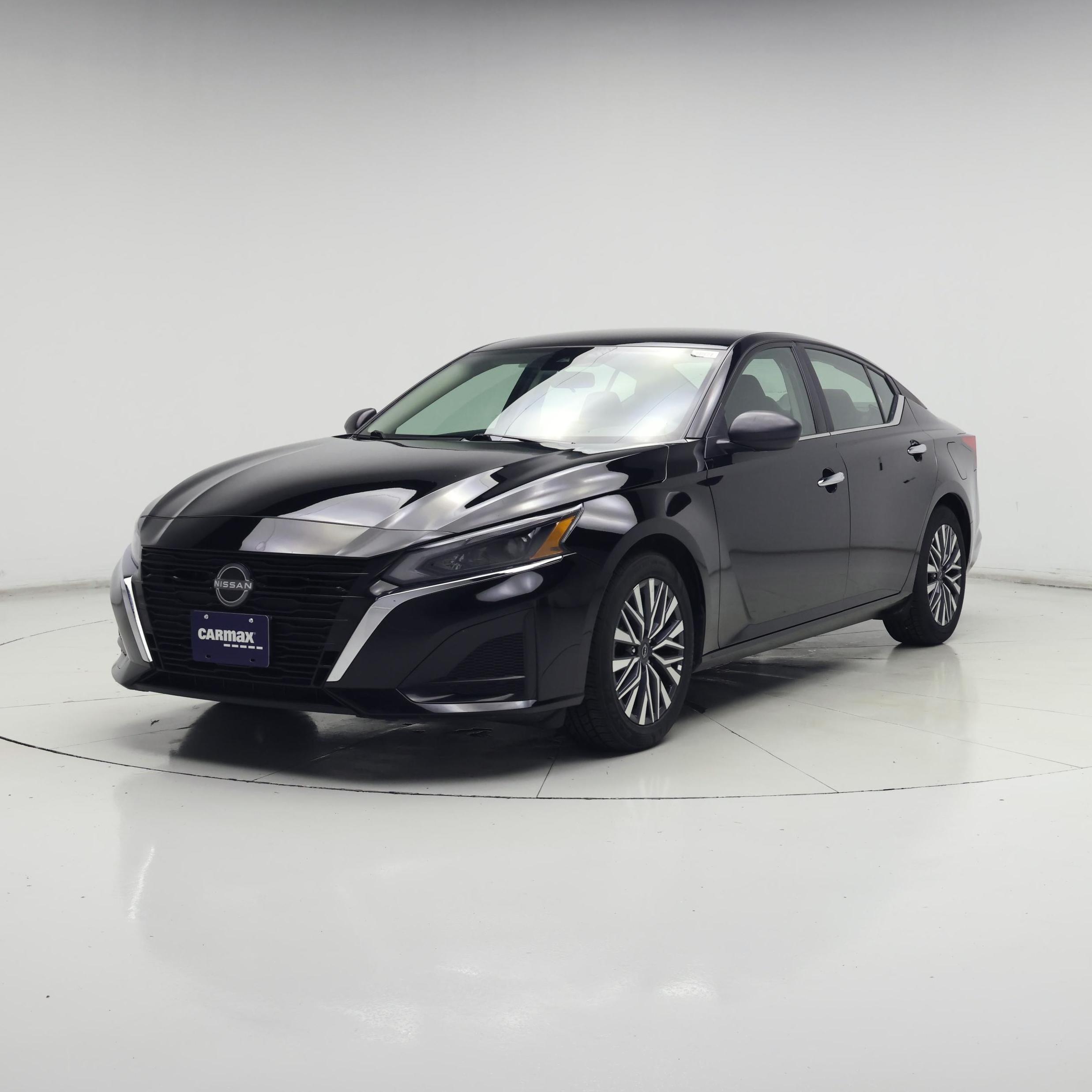 Thumbnail: 2025 Nissan Altima - 4