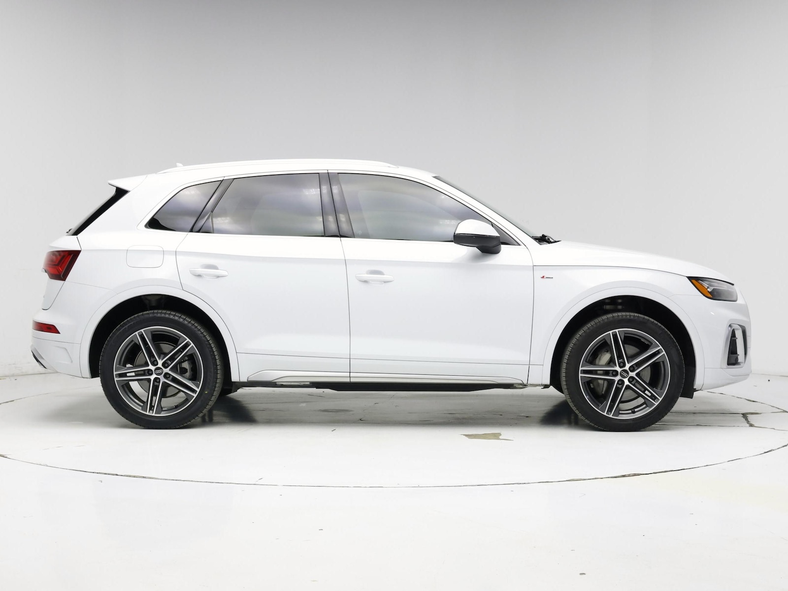 2024 Audi Q5 Premium - Photo 8