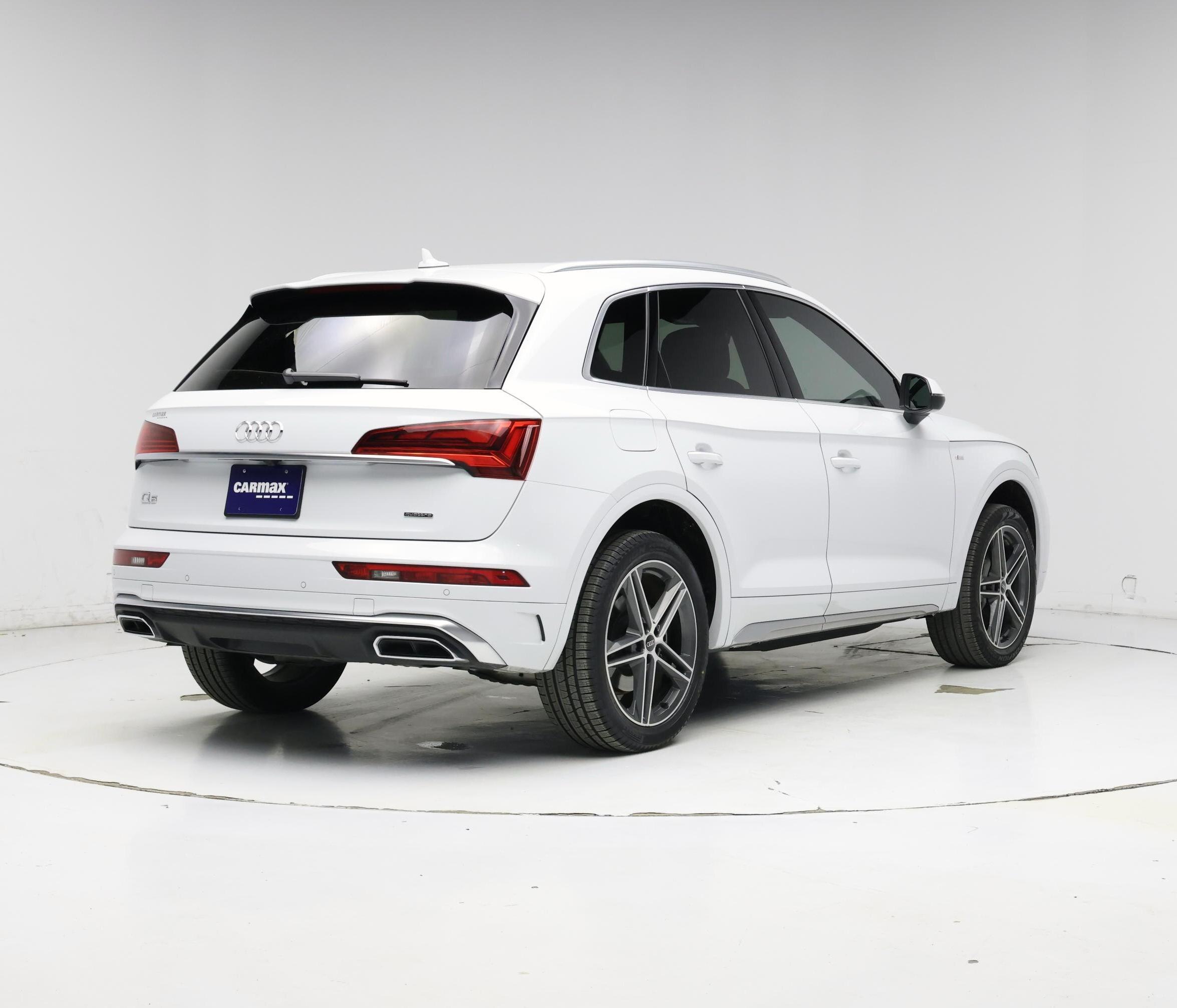 Thumbnail: 2024 Audi Q5 - 8
