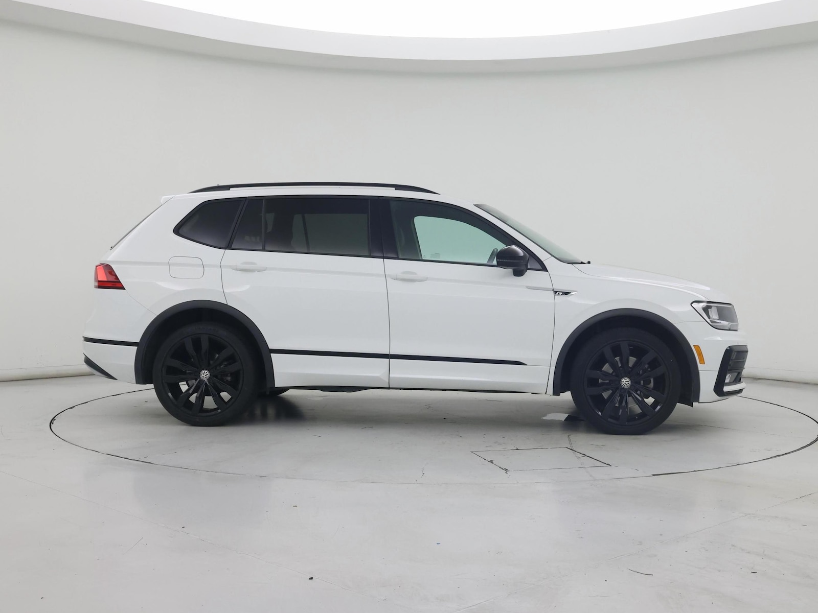 2020 Volkswagen Tiguan SE R-LINE BLACK - Photo 8