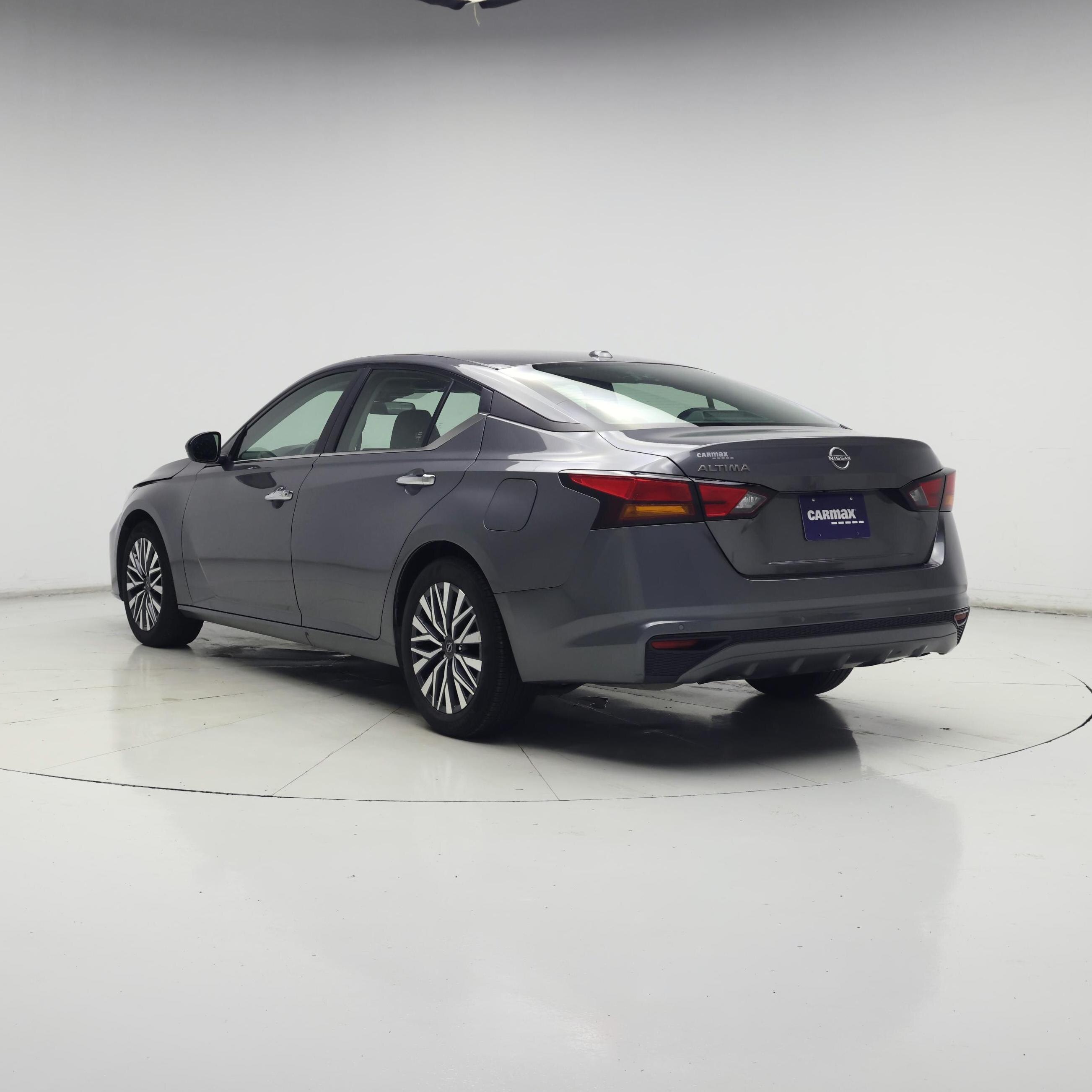 Thumbnail: 2025 Nissan Altima - 2