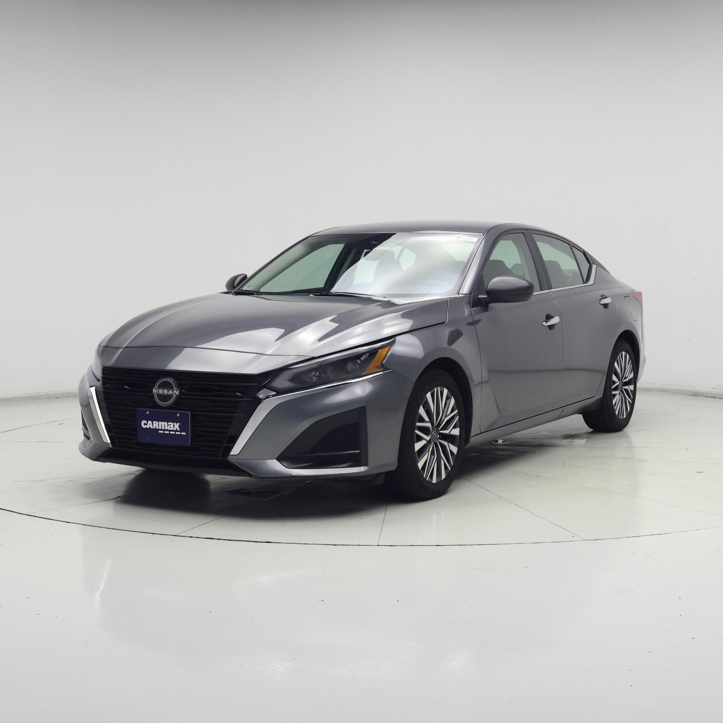 Thumbnail: 2025 Nissan Altima - 4