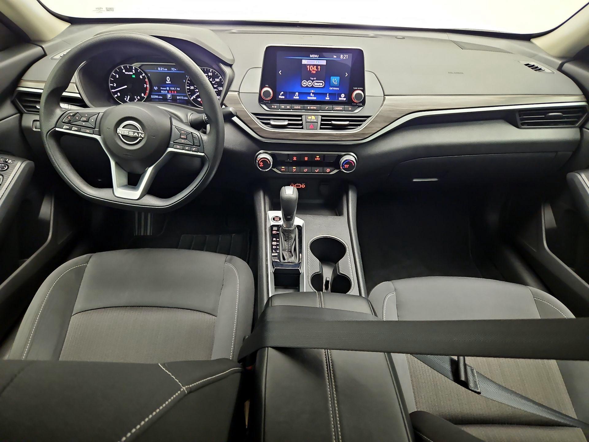 Thumbnail: 2025 Nissan Altima - 9