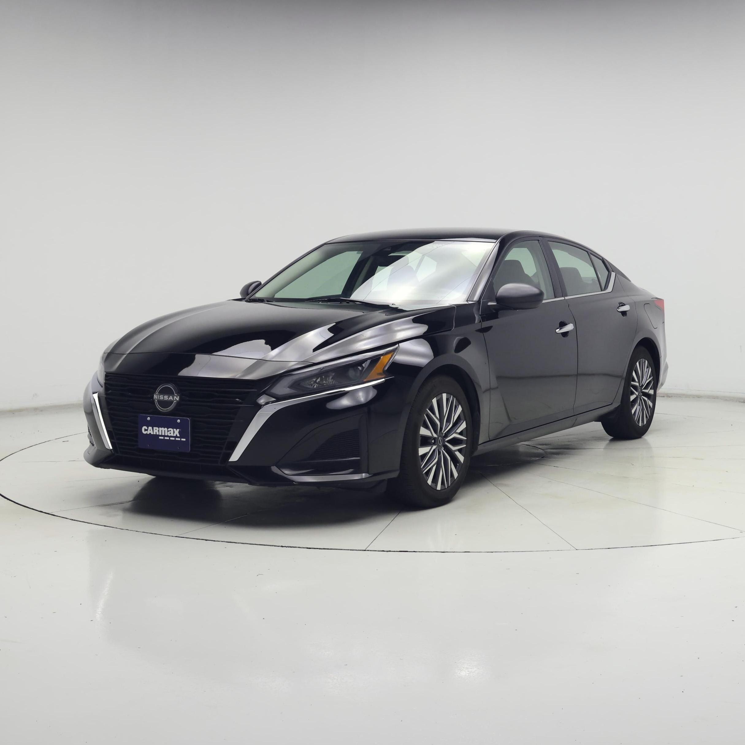 Thumbnail: 2025 Nissan Altima - 4