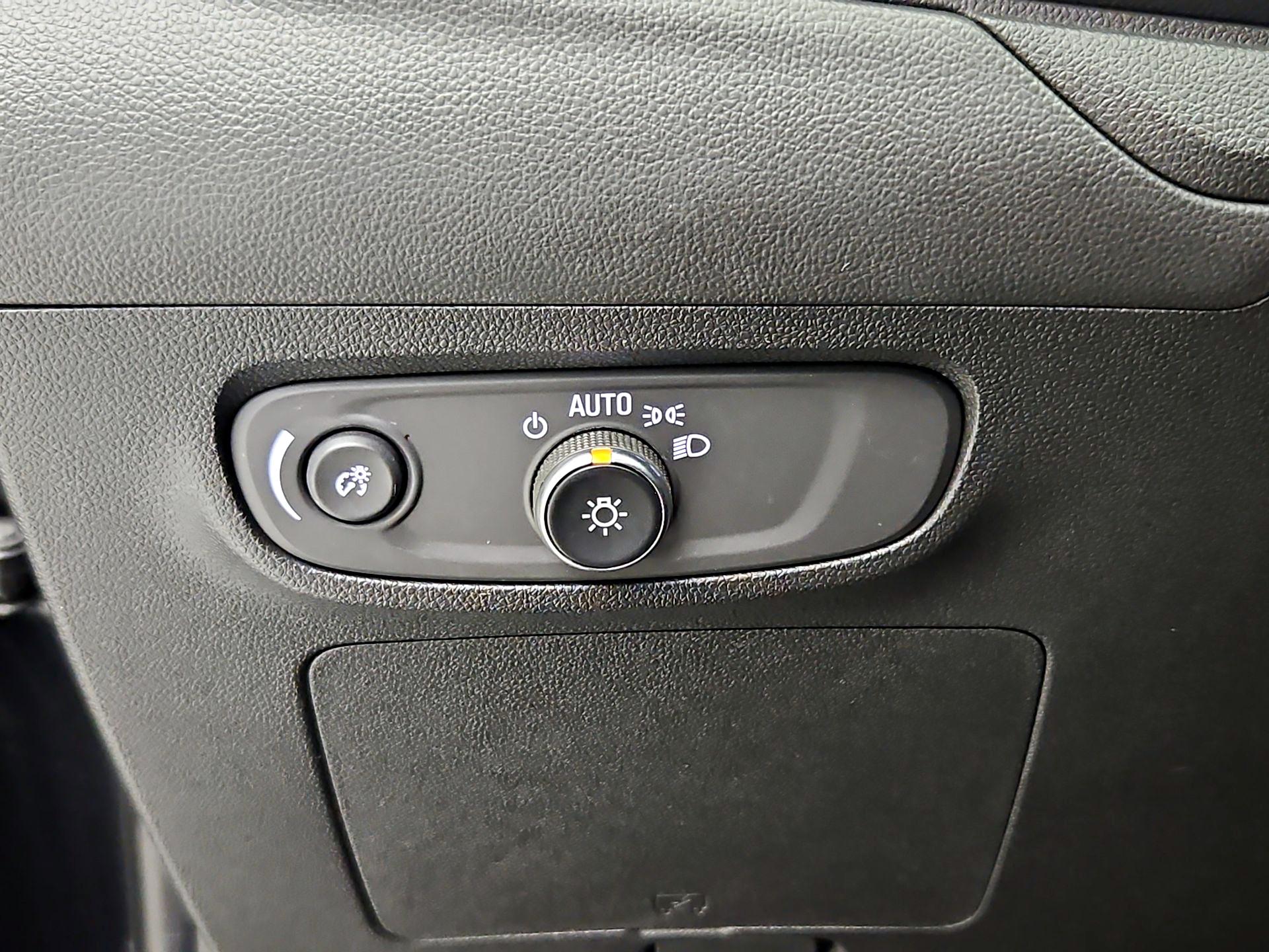 Thumbnail: 2025 Buick Encore GX - 13