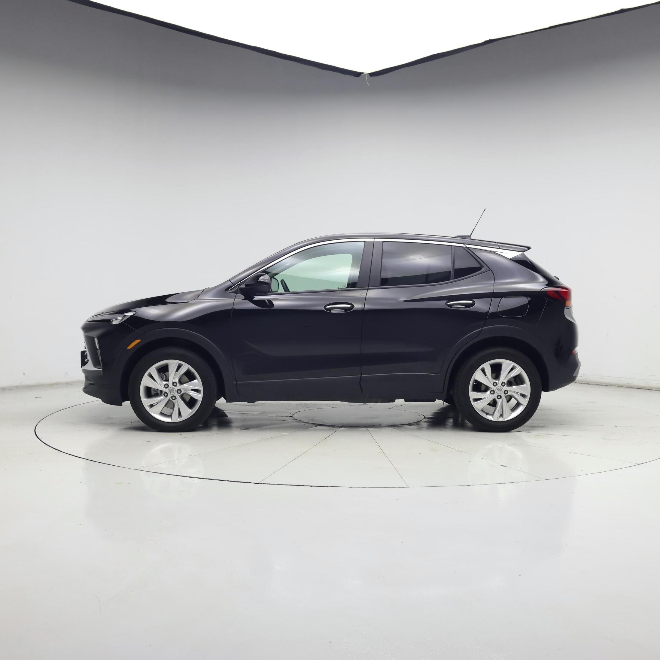 Thumbnail: 2025 Buick Encore GX - 3