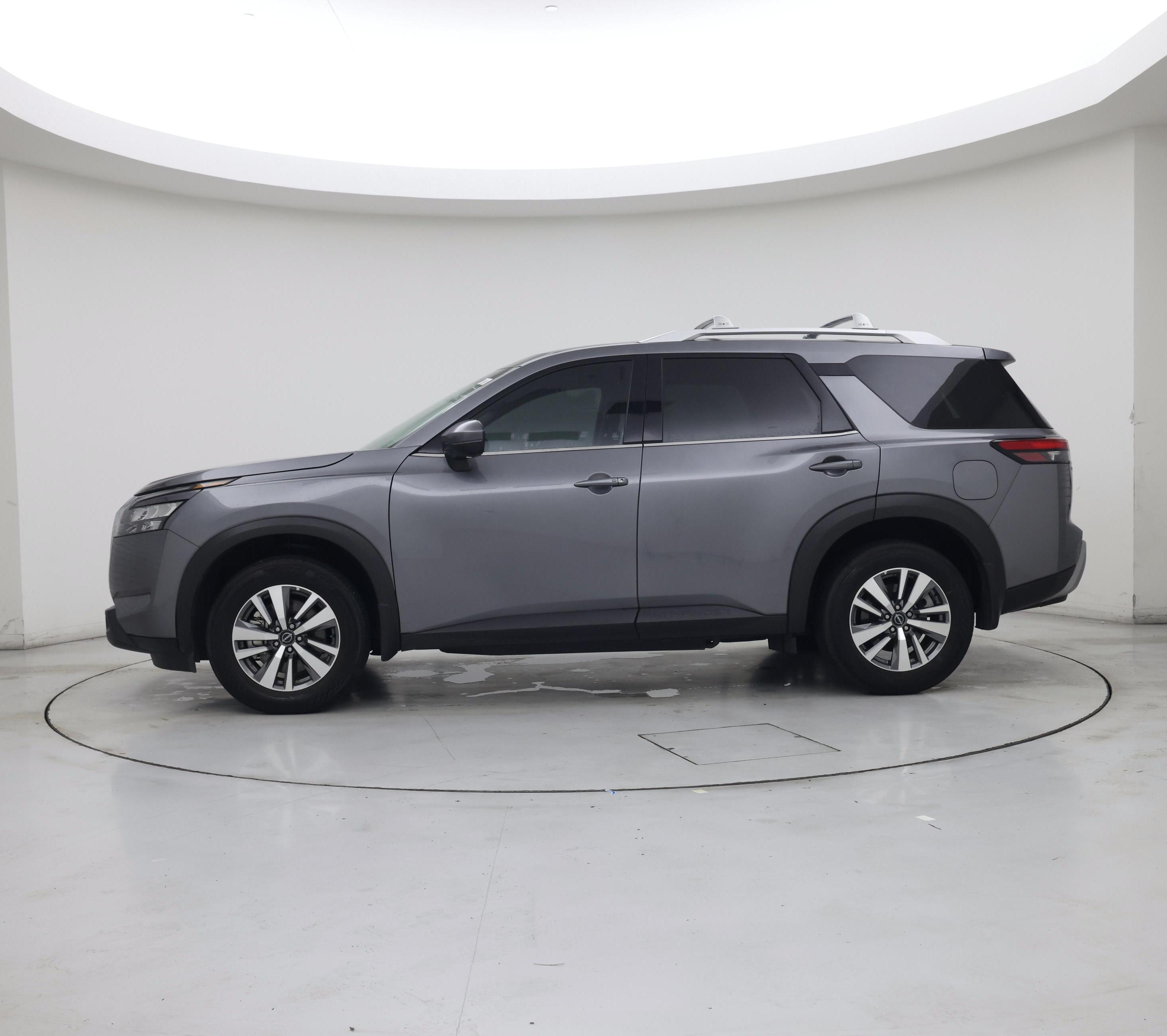 Thumbnail: 2025 Nissan Pathfinder - 3