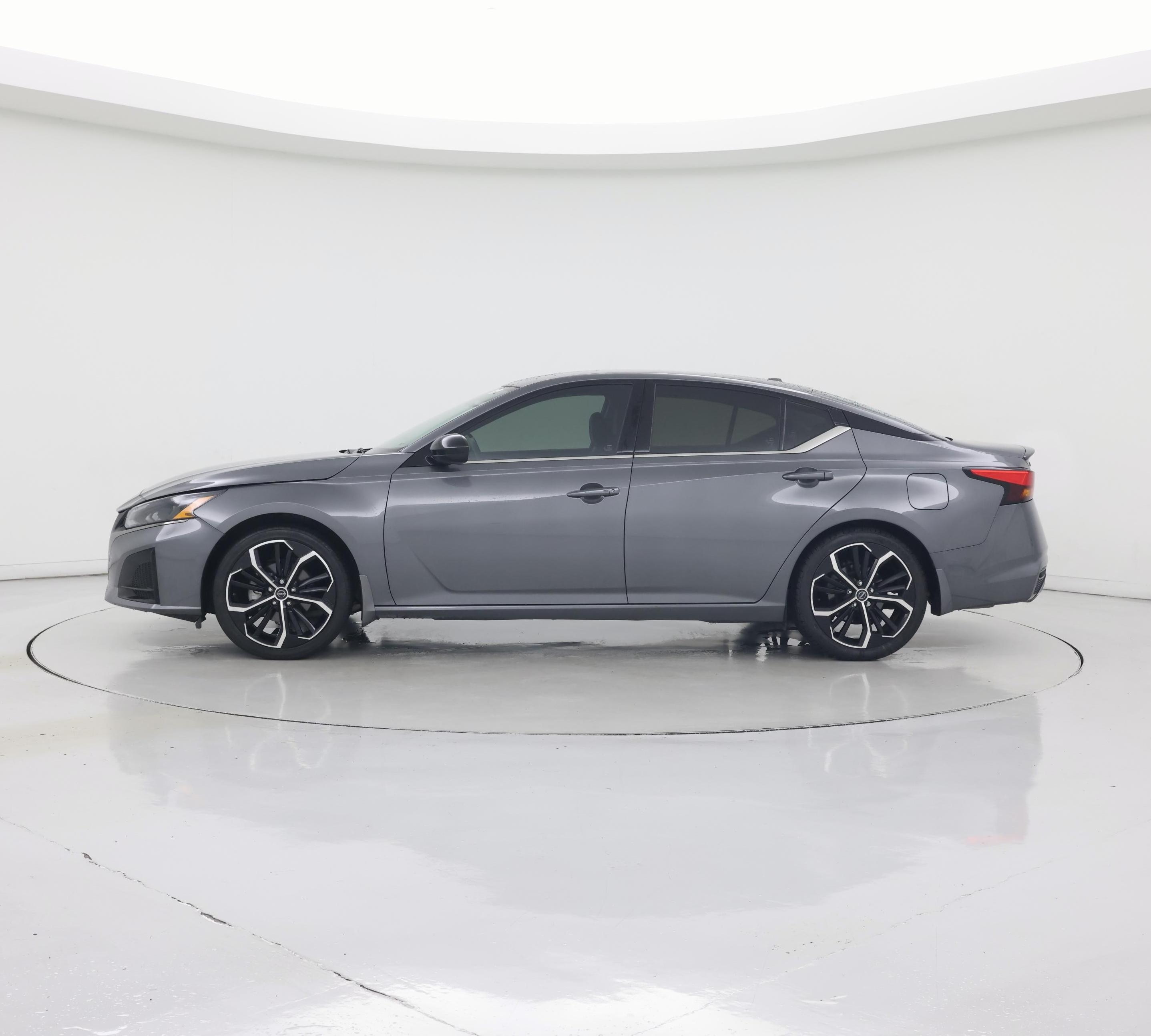 Thumbnail: 2024 Nissan Altima - 3