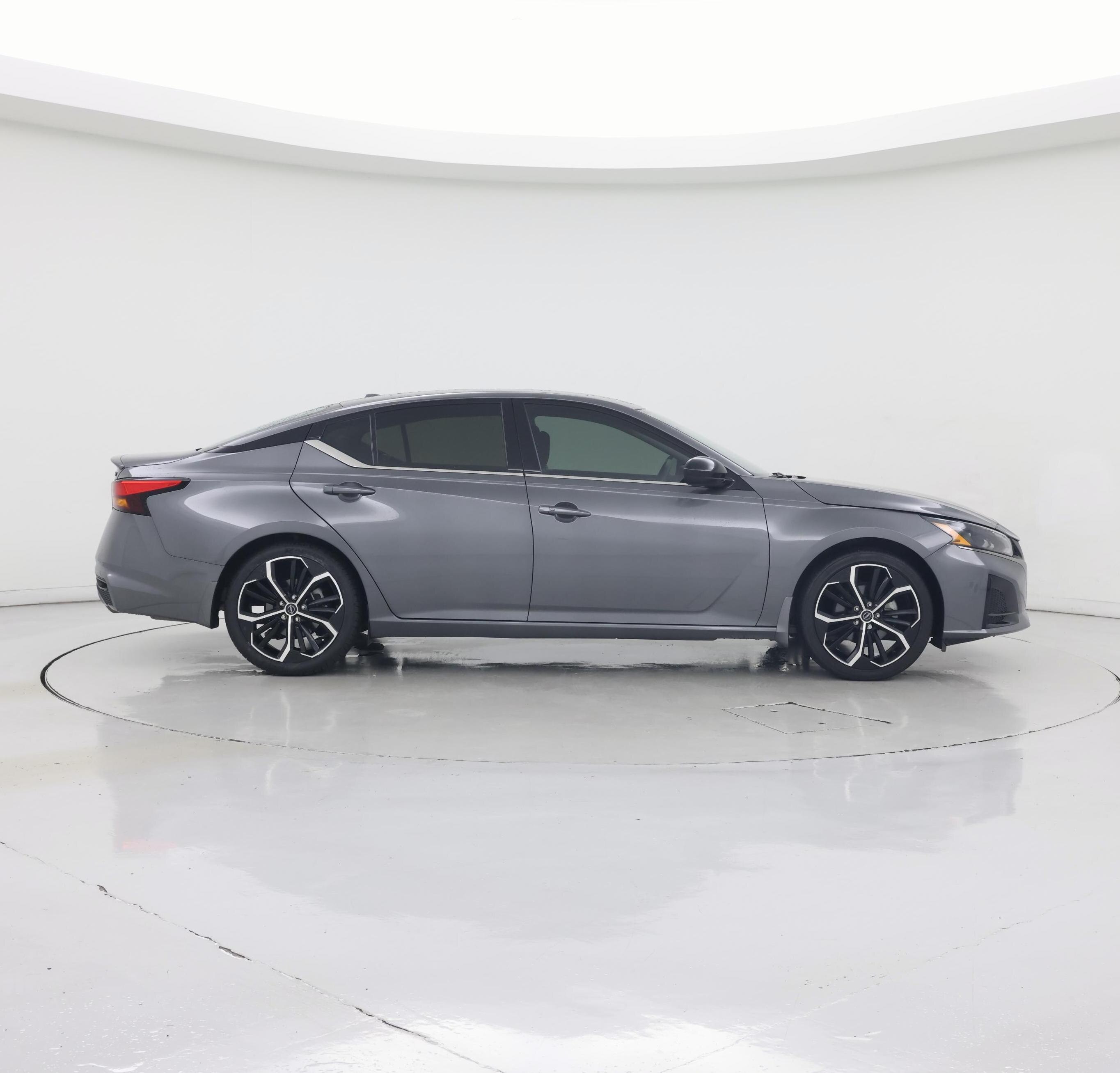Thumbnail: 2024 Nissan Altima - 7