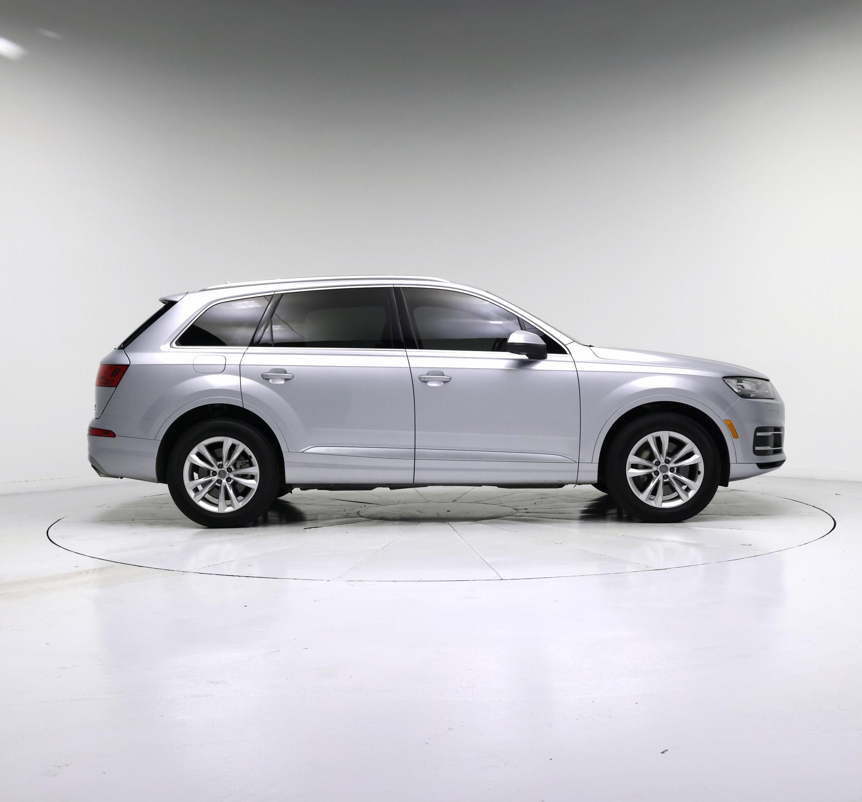 Thumbnail: 2018 Audi Q7 - 7