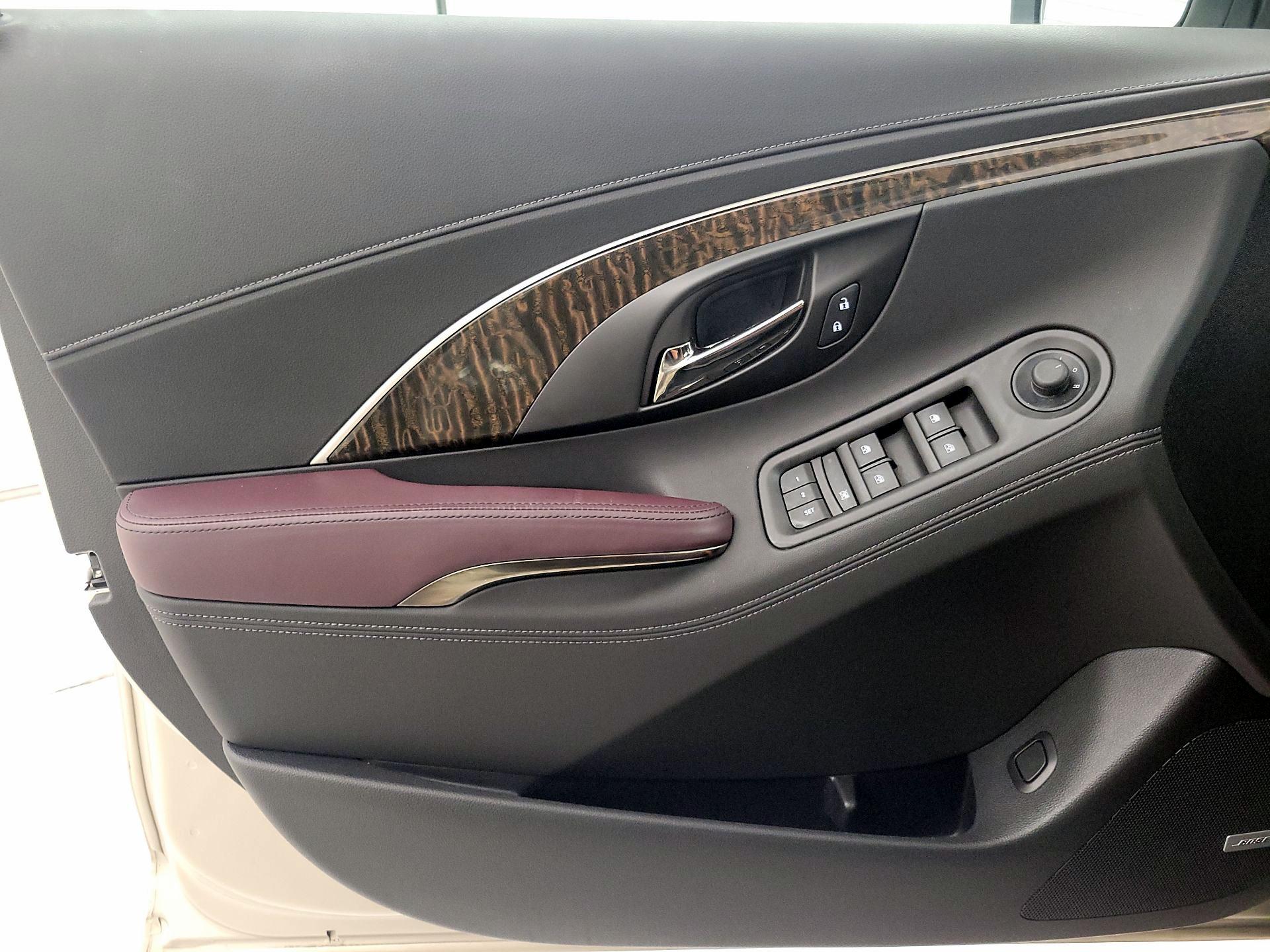Thumbnail: 2016 Buick LaCrosse - 12