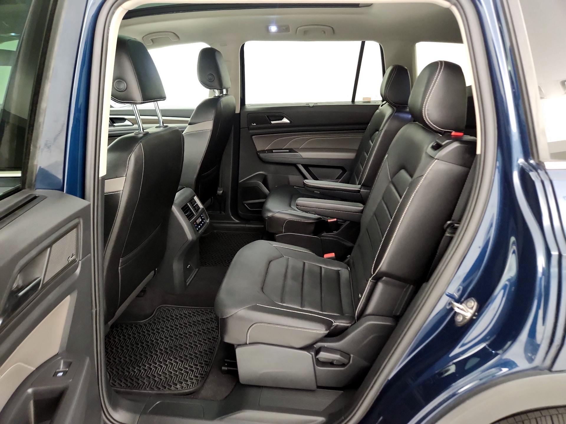 Thumbnail: 2021 Volkswagen Atlas - 18