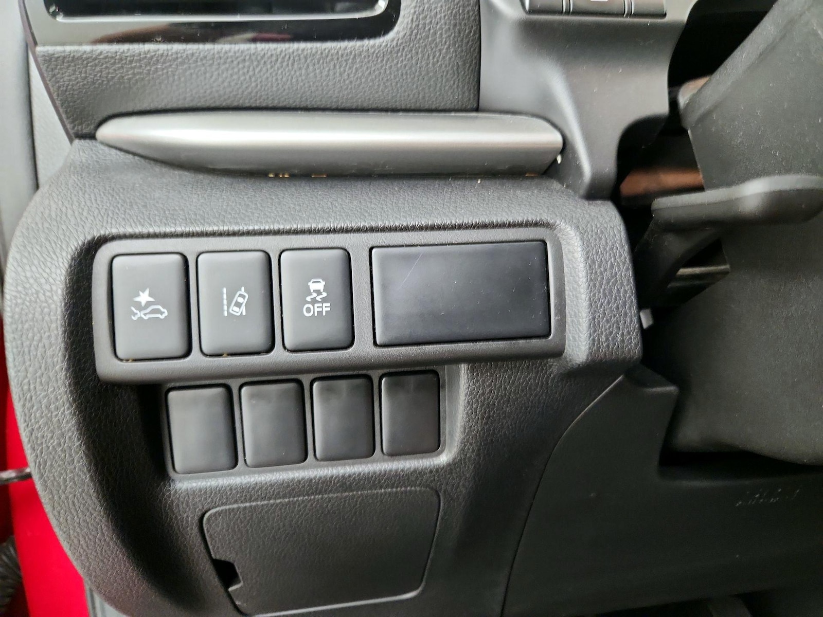 2024 Mitsubishi Eclipse Cross LE - Photo 14