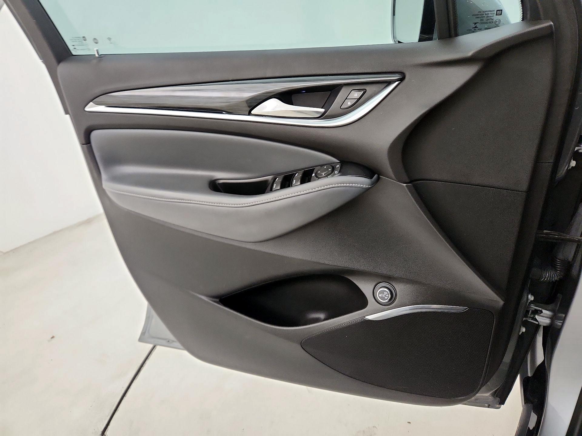 Thumbnail: 2023 Buick Enclave - 10