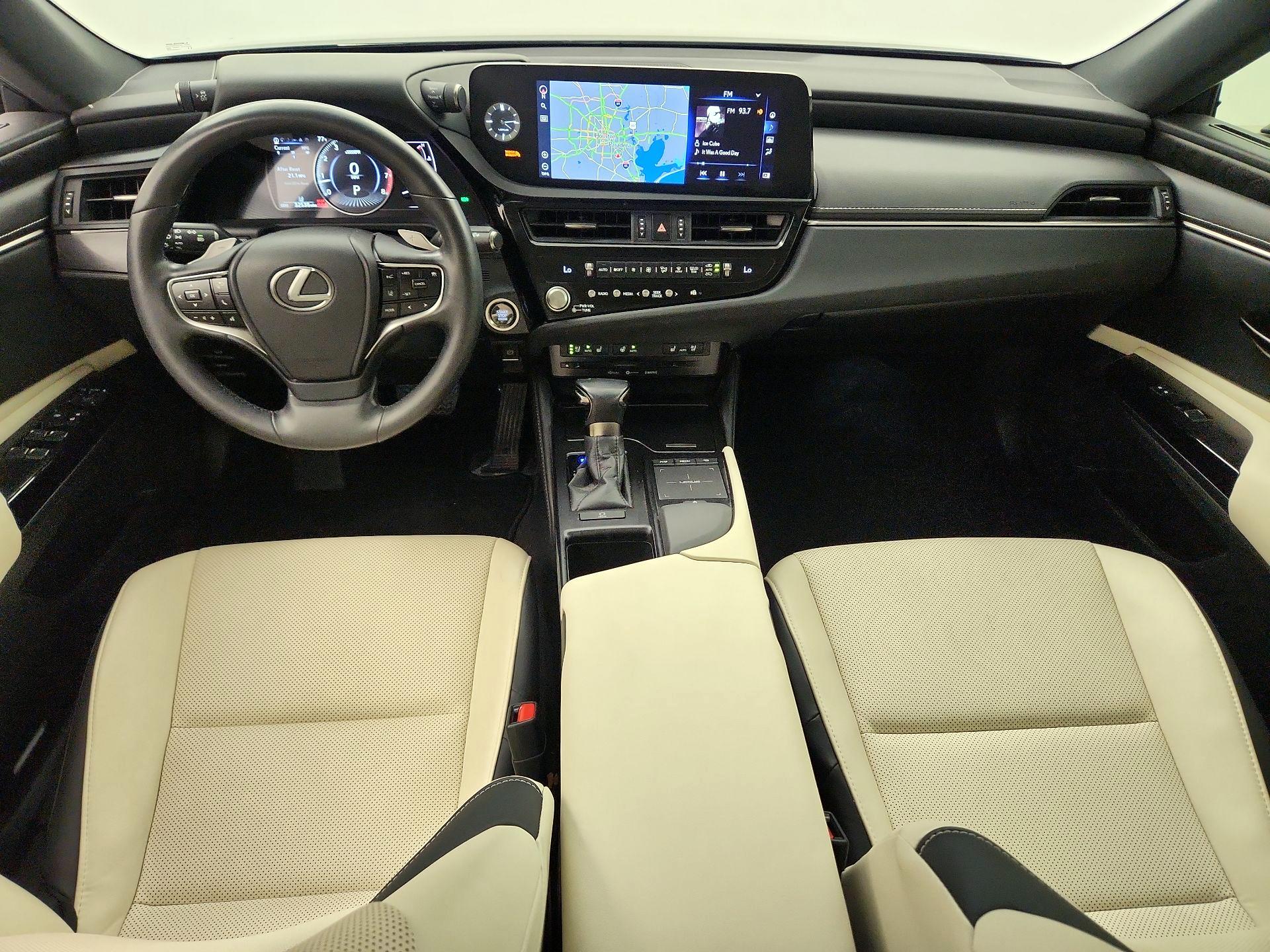 Thumbnail: 2022 Lexus ES - 8
