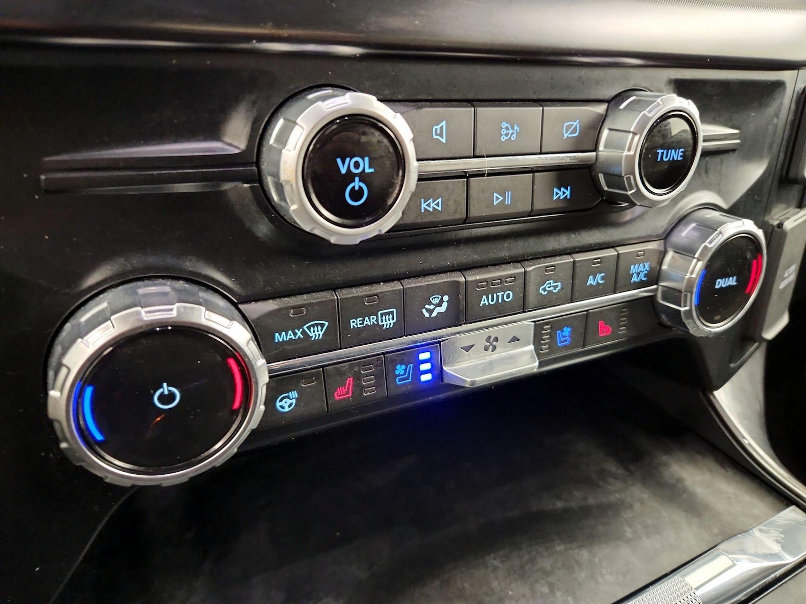 2022 Ford F-150 Tremor - Photo 16