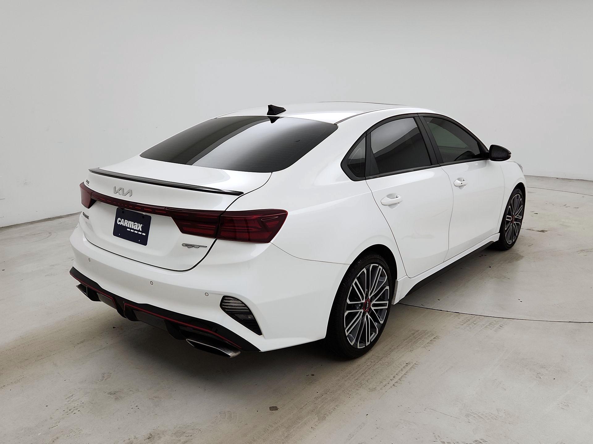 Thumbnail: 2023 Kia Forte - 5