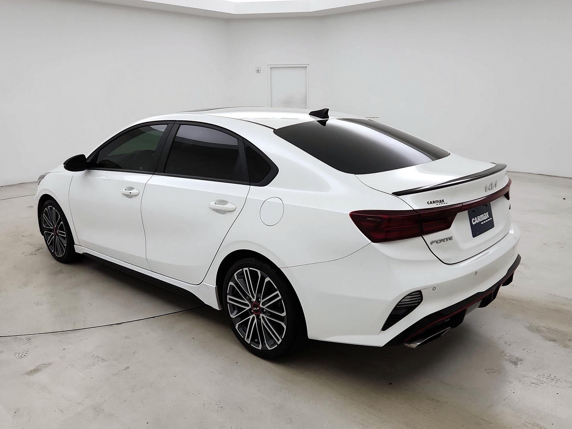 Thumbnail: 2023 Kia Forte - 7