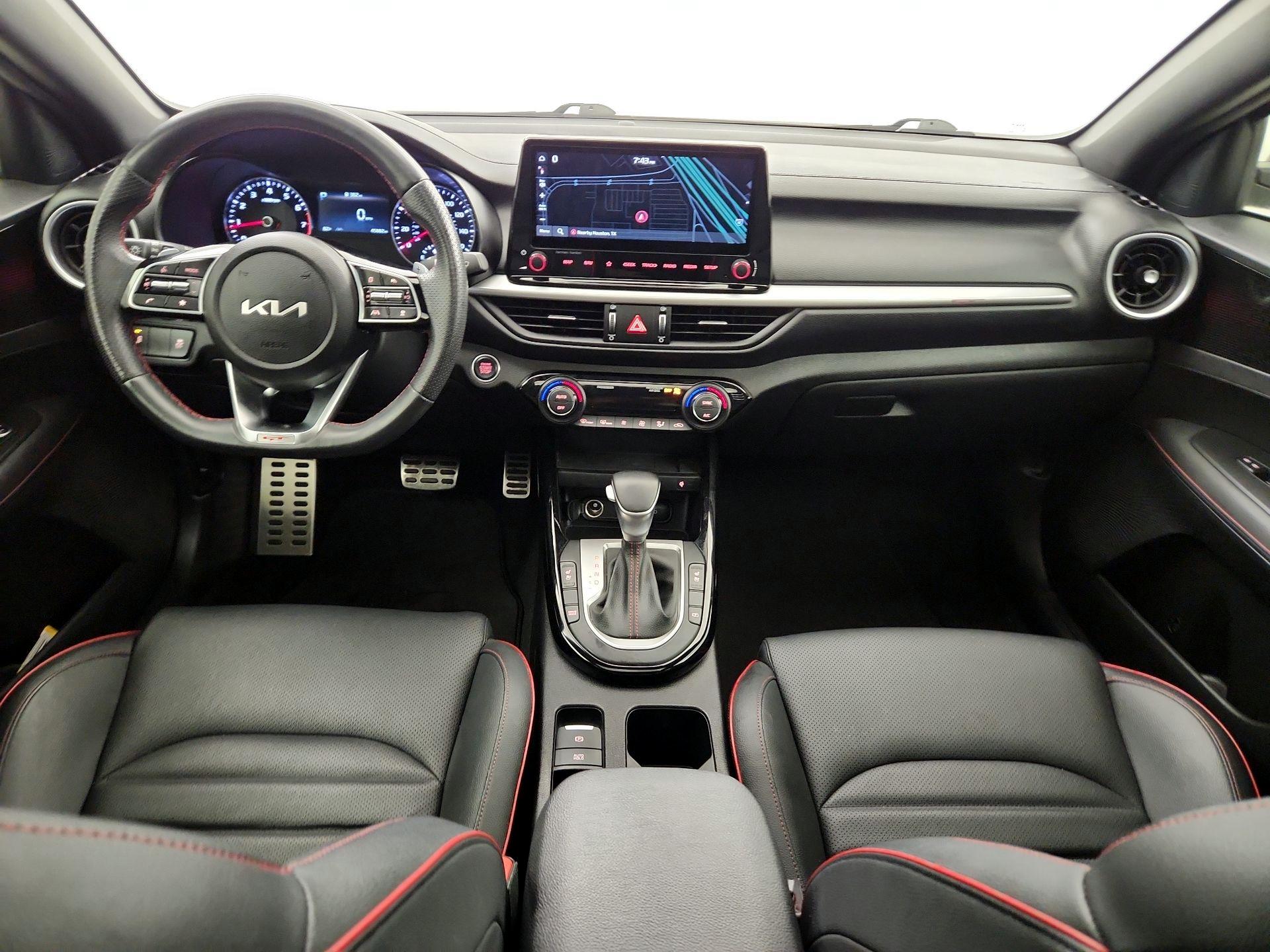 Thumbnail: 2023 Kia Forte - 8