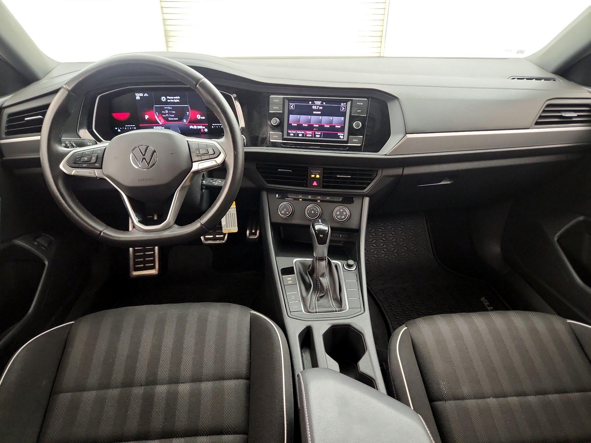 Thumbnail: 2023 Volkswagen Jetta - 8