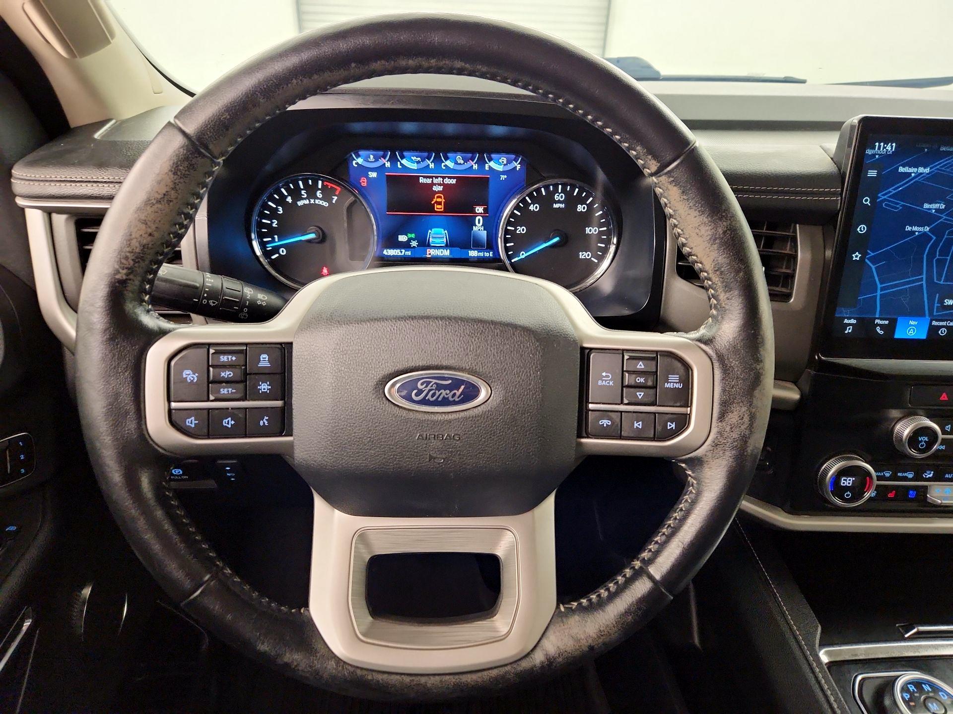 Thumbnail: 2023 Ford Expedition - 10