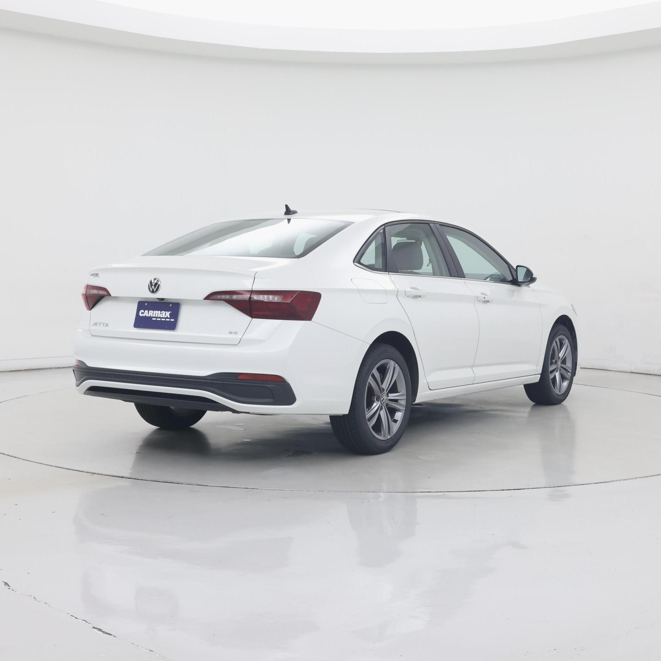 Thumbnail: 2023 Volkswagen Jetta - 8