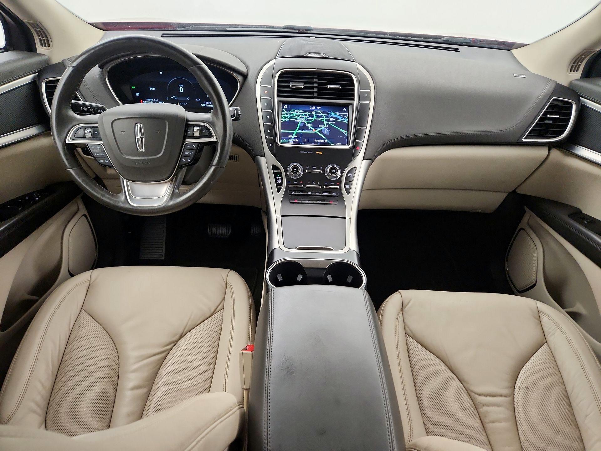 Thumbnail: 2020 Lincoln Nautilus - 8