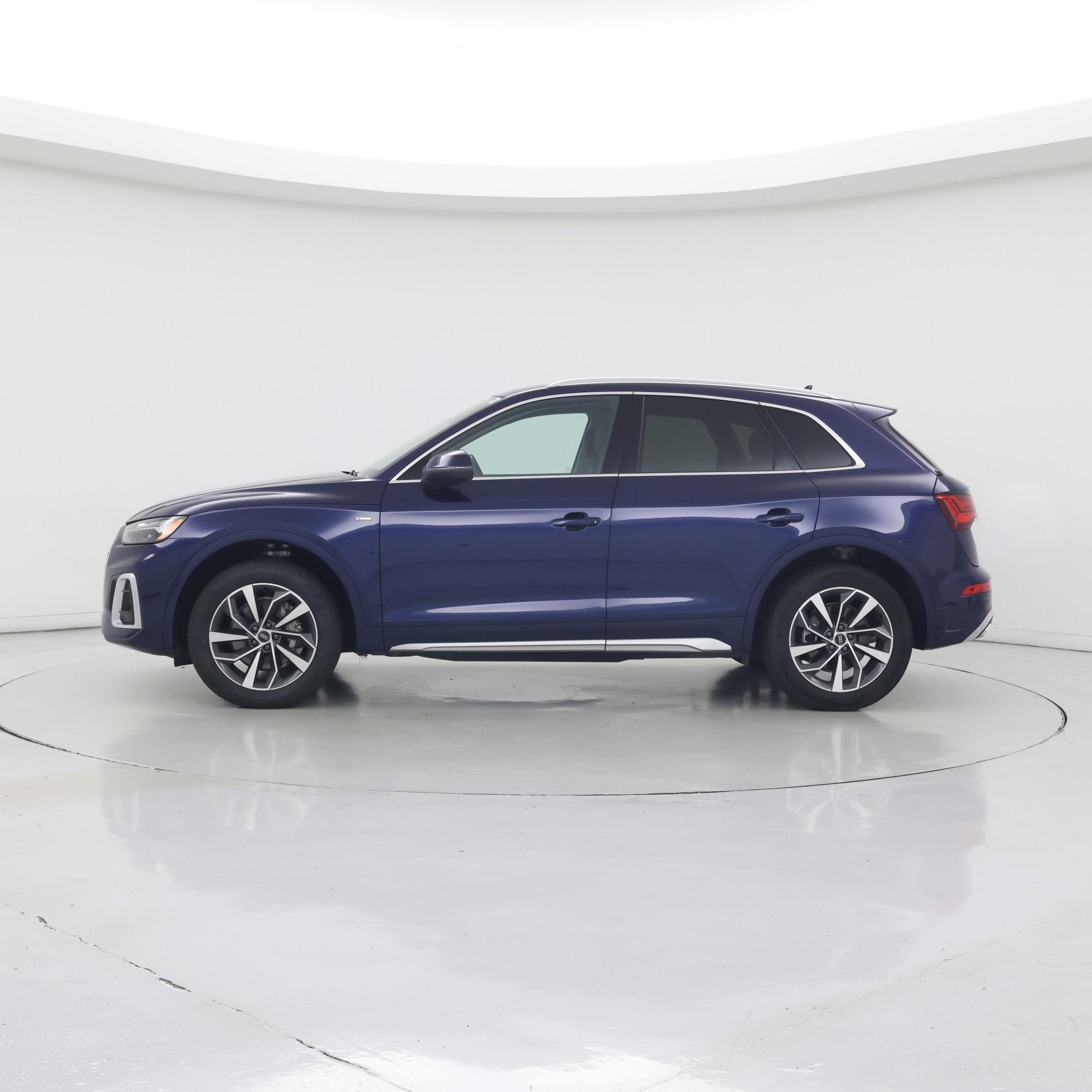 Thumbnail: 2022 Audi Q5 - 3