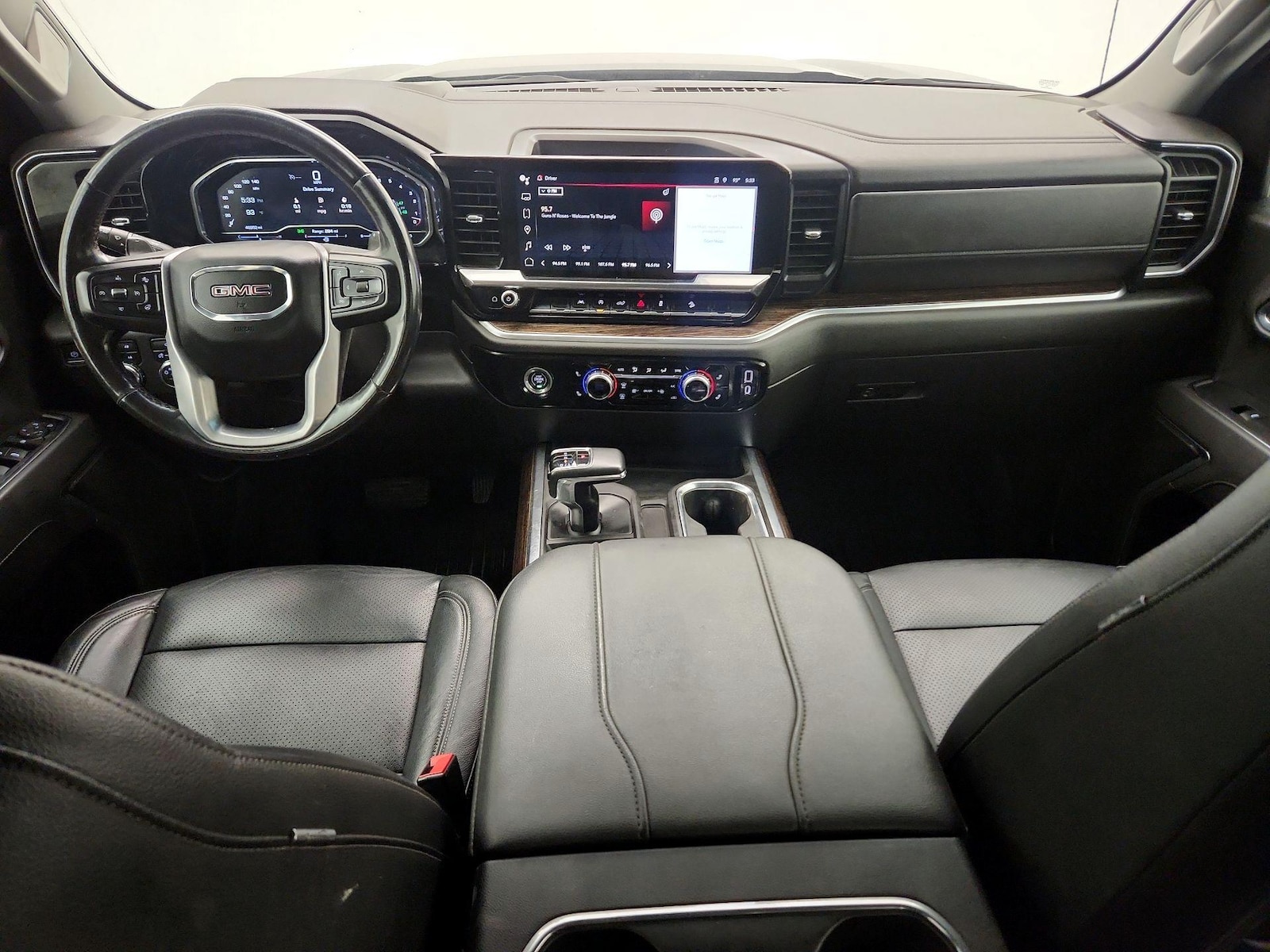 2023 GMC Sierra 1500 Elevation - Photo 10