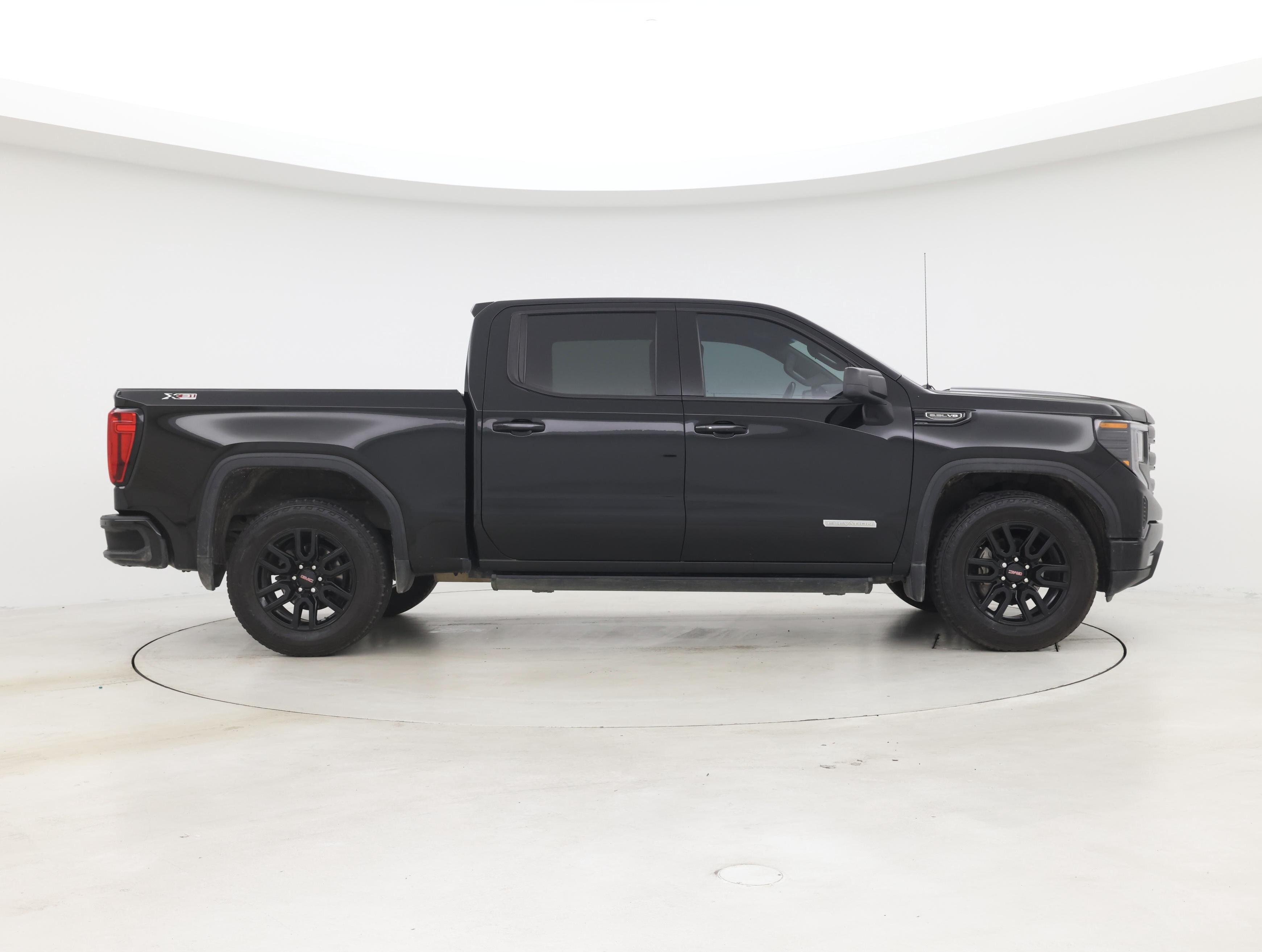 Thumbnail: 2023 GMC Sierra 1500 - 7