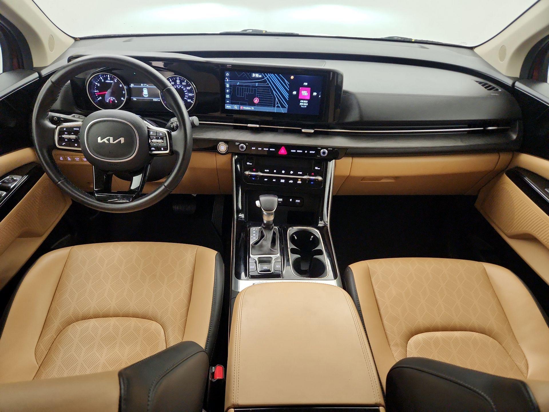 Thumbnail: 2023 Kia Carnival - 8