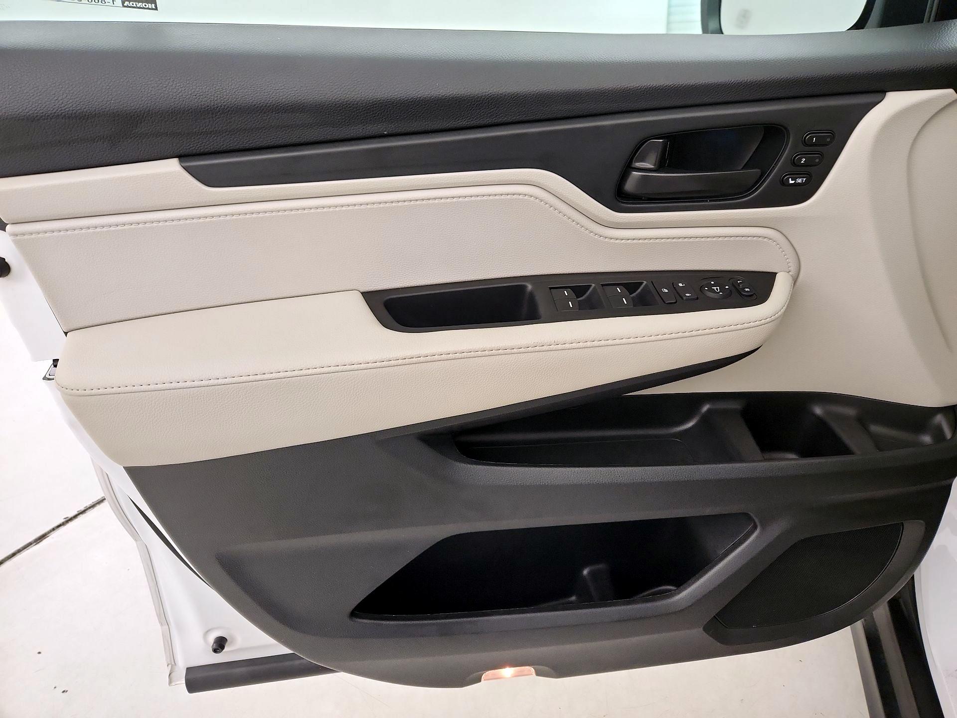 Thumbnail: 2025 Honda Odyssey - 12