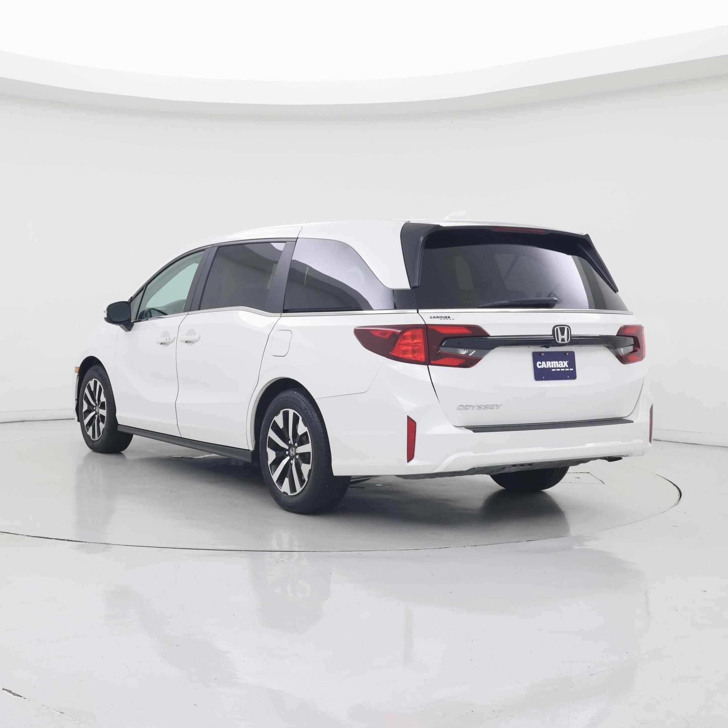 Thumbnail: 2025 Honda Odyssey - 2