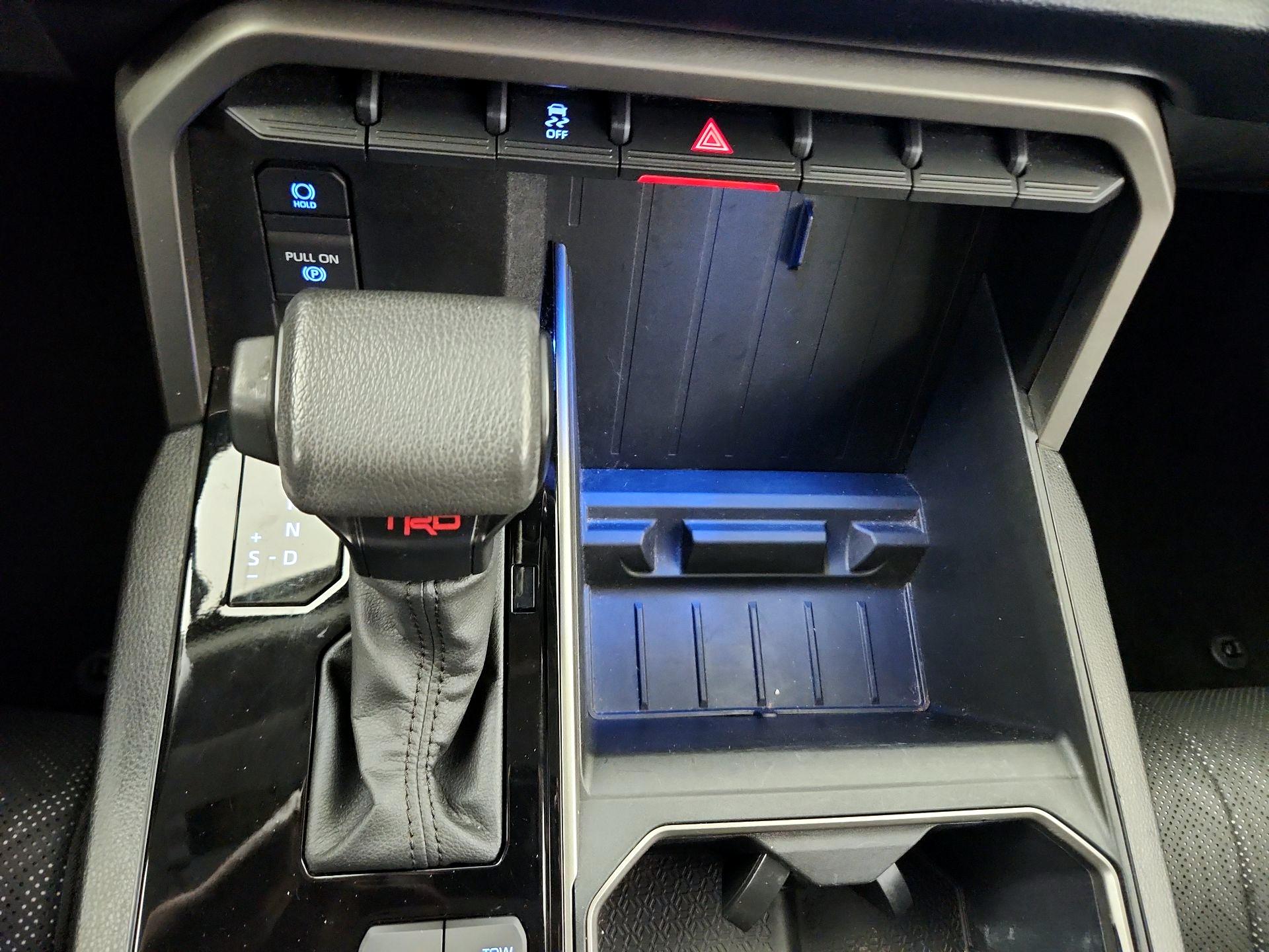 Thumbnail: 2023 Toyota Tundra - 15