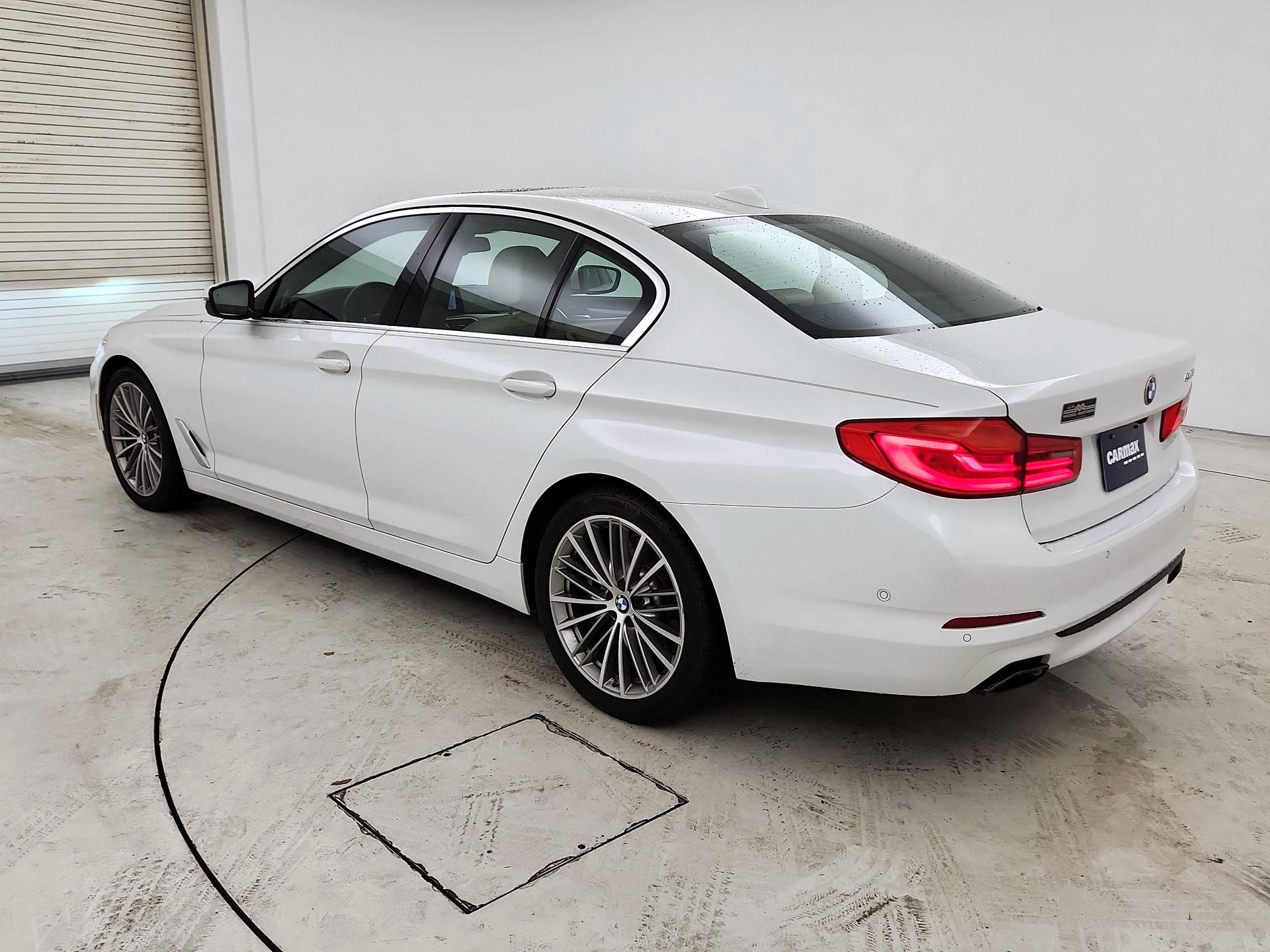 Thumbnail: 2020 BMW 5 Series - 7