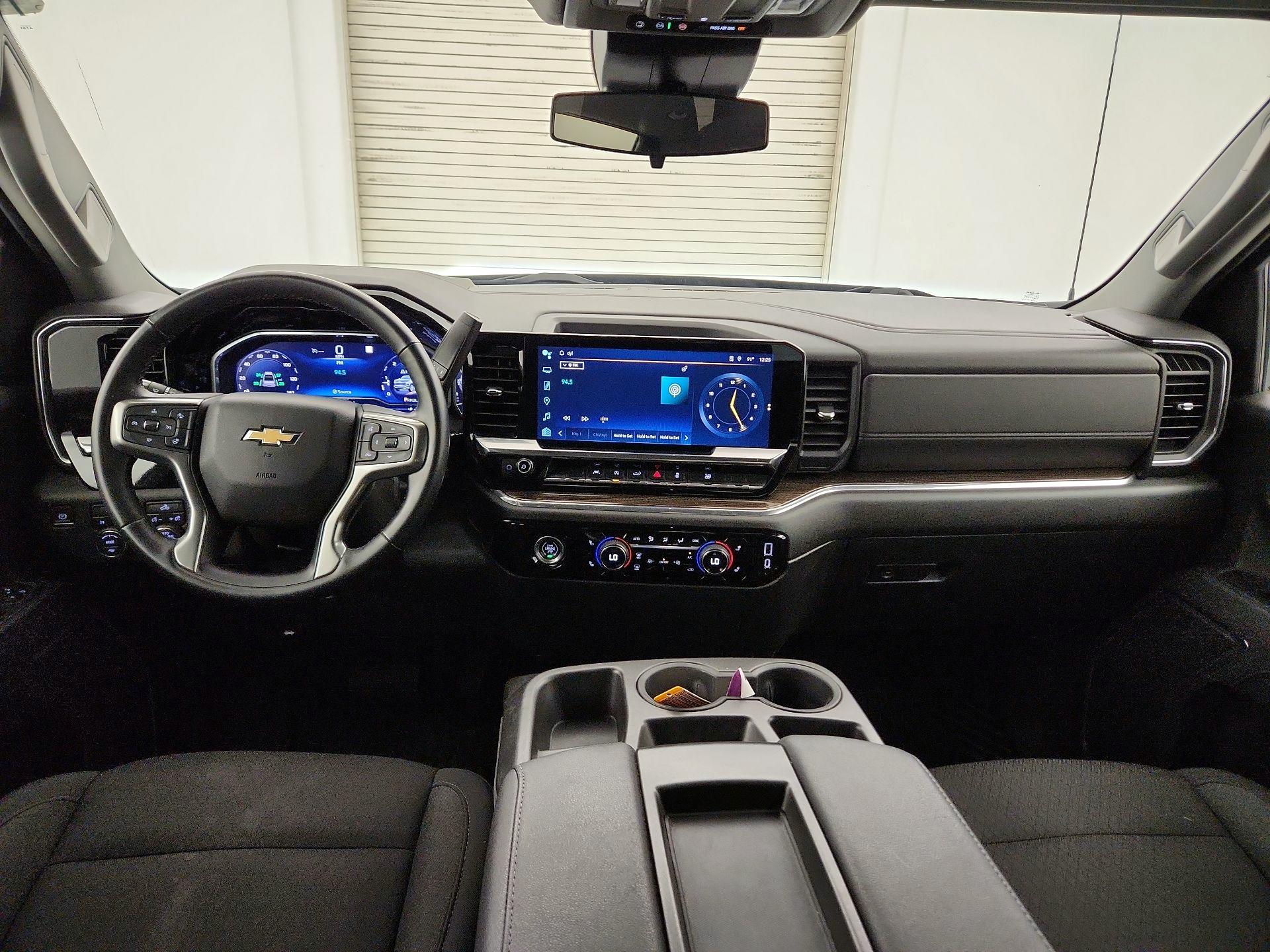 Thumbnail: 2023 Chevrolet Silverado 1500 - 8