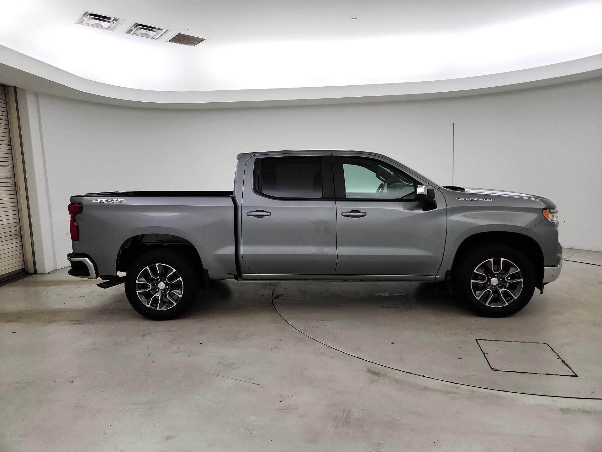 Thumbnail: 2023 Chevrolet Silverado 1500 - 4