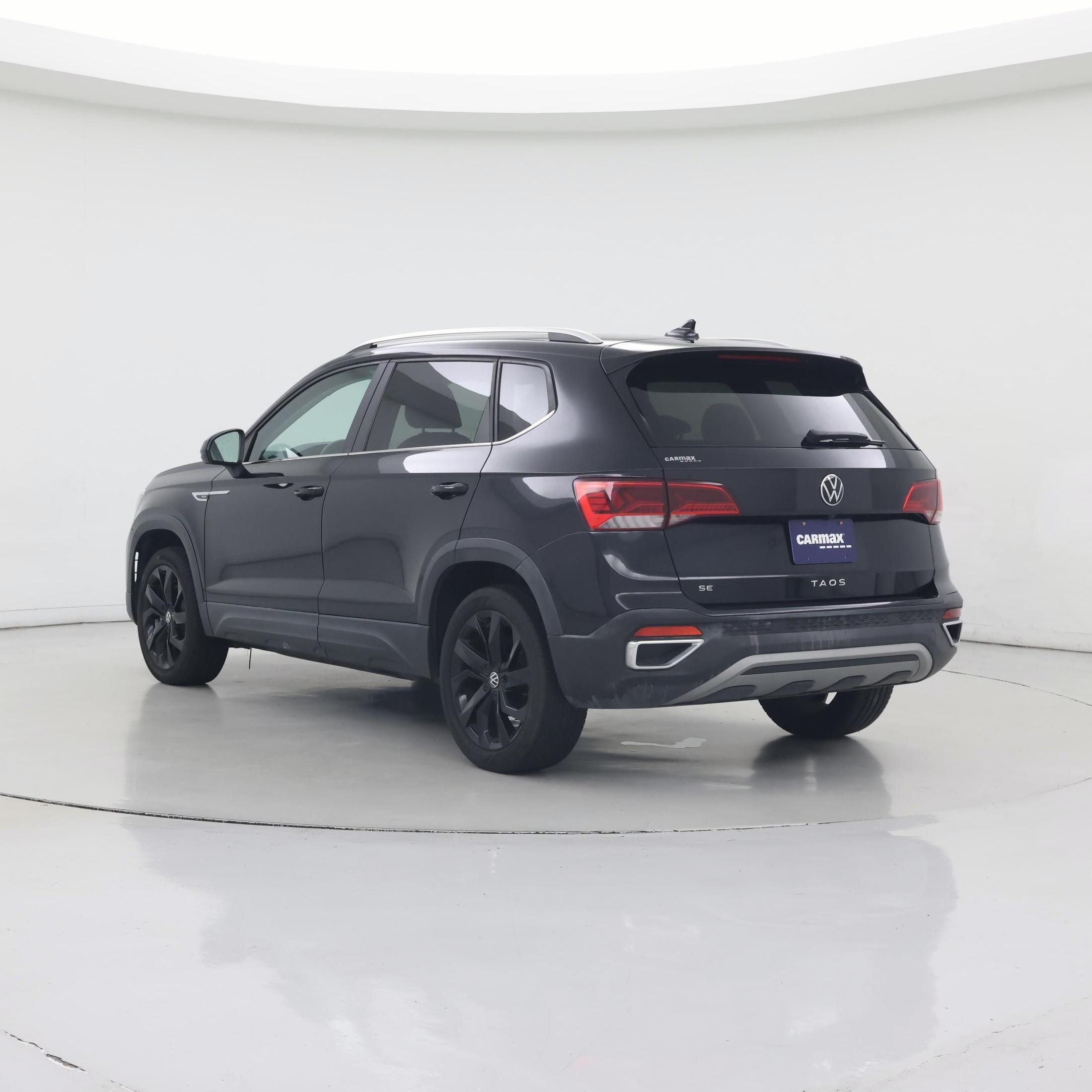Thumbnail: 2022 Volkswagen Taos - 2