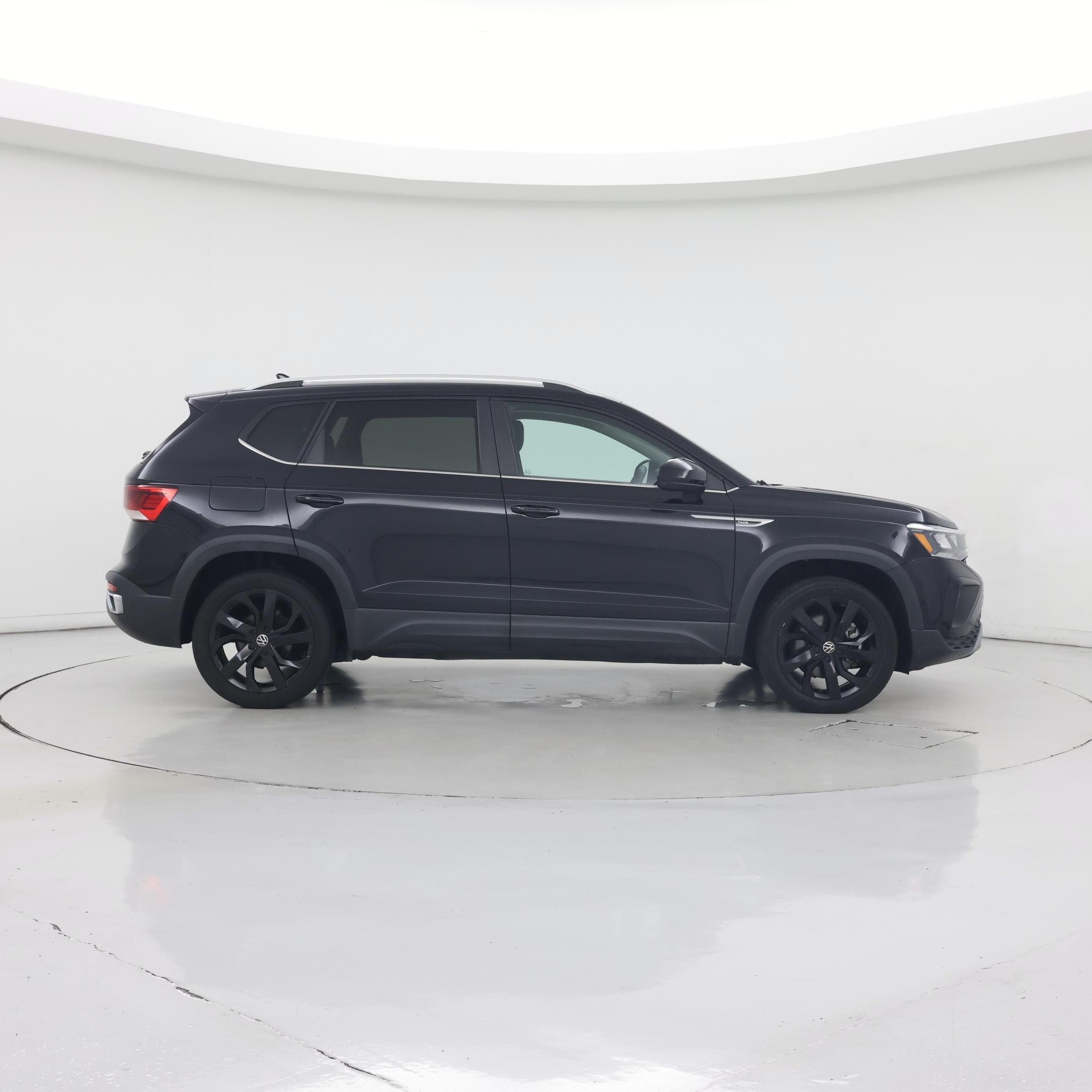 Thumbnail: 2022 Volkswagen Taos - 7
