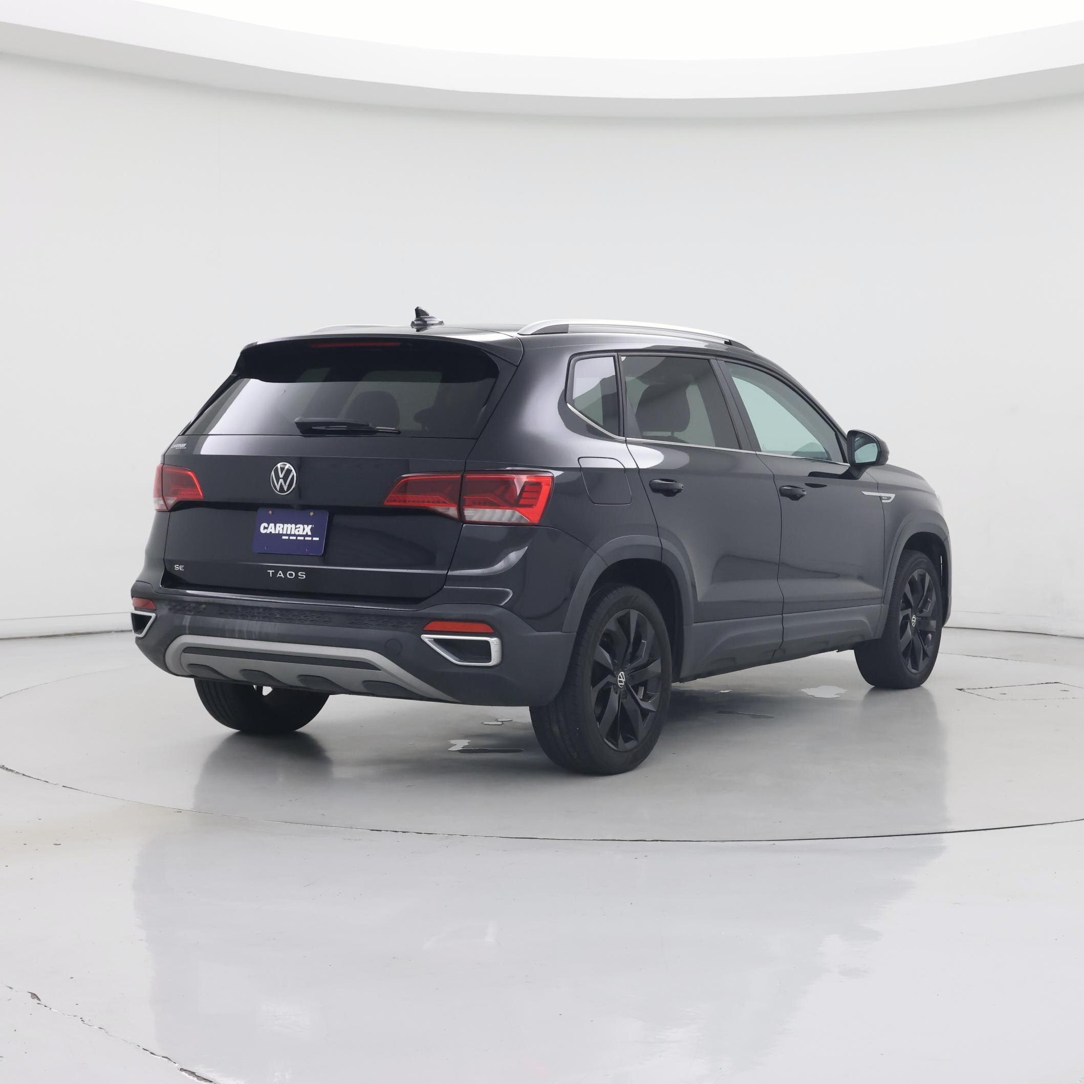 Thumbnail: 2022 Volkswagen Taos - 8