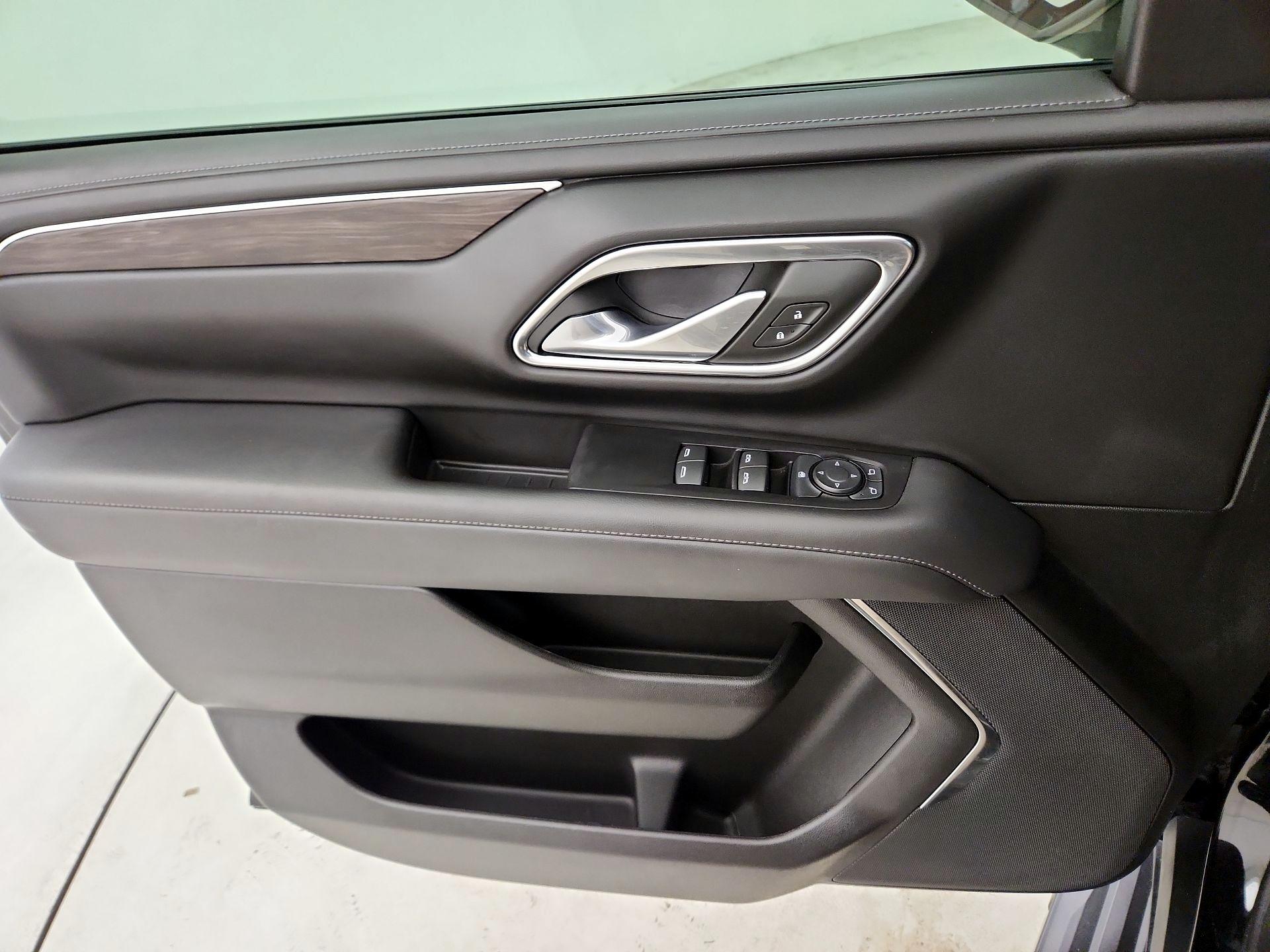Thumbnail: 2024 Chevrolet Tahoe - 10
