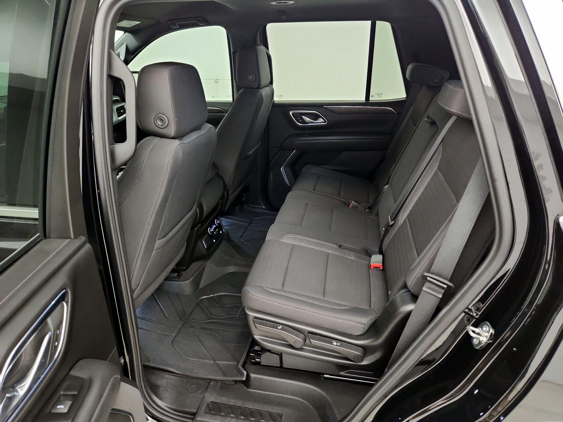 Thumbnail: 2024 Chevrolet Tahoe - 17