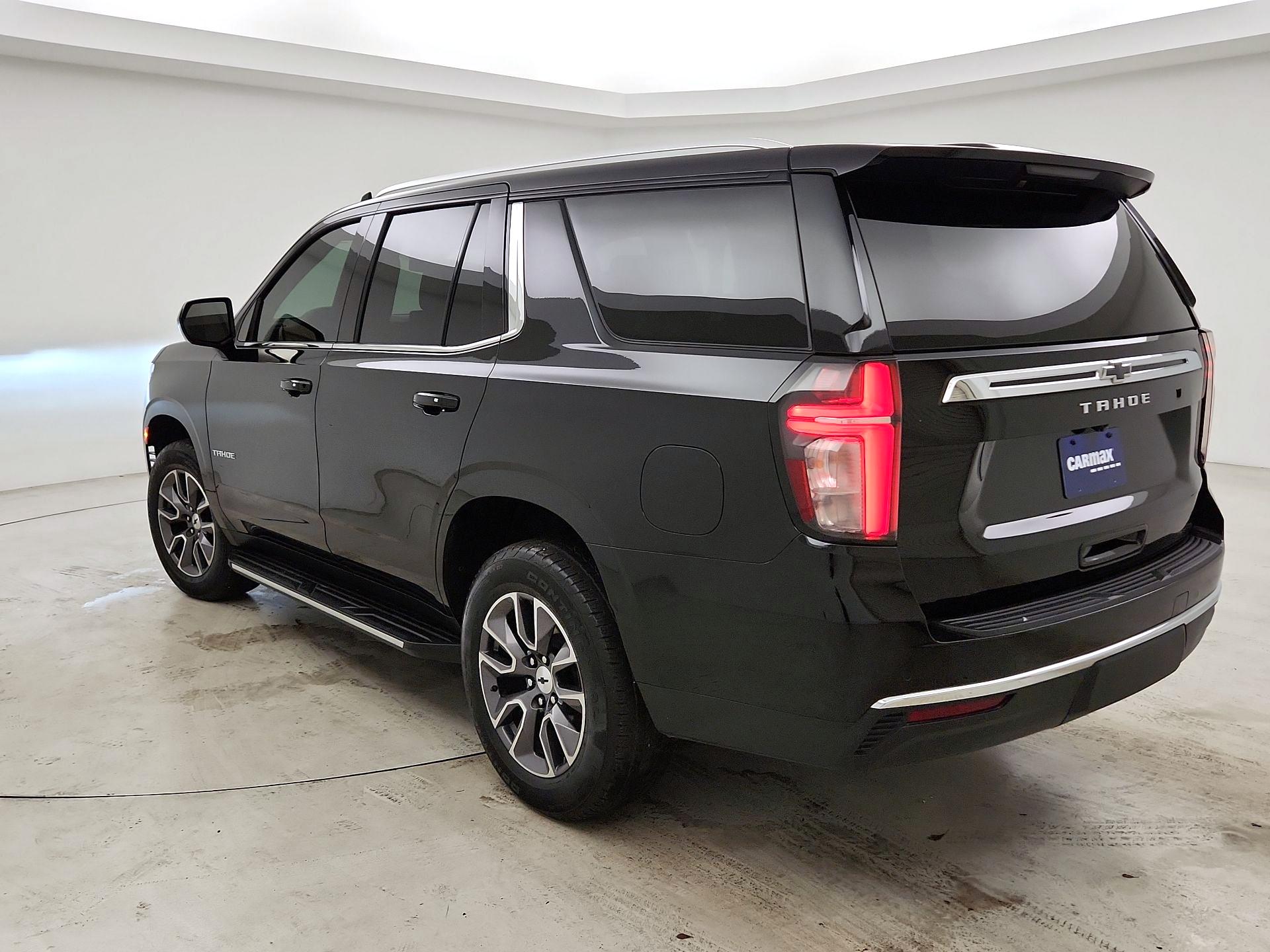 Thumbnail: 2024 Chevrolet Tahoe - 7