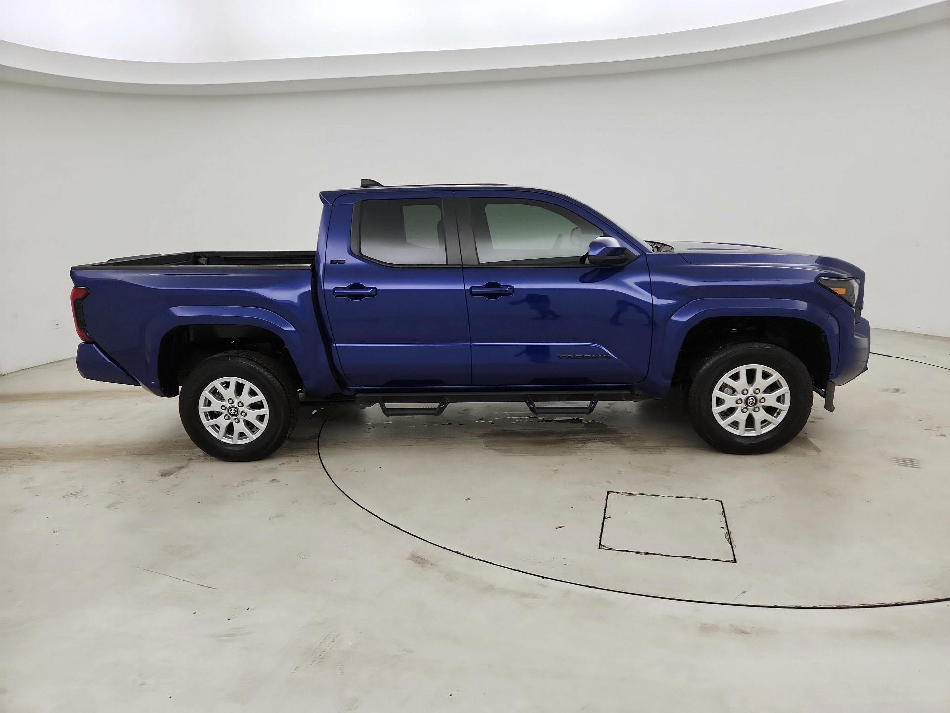 Thumbnail: 2025 Toyota Tacoma - 4