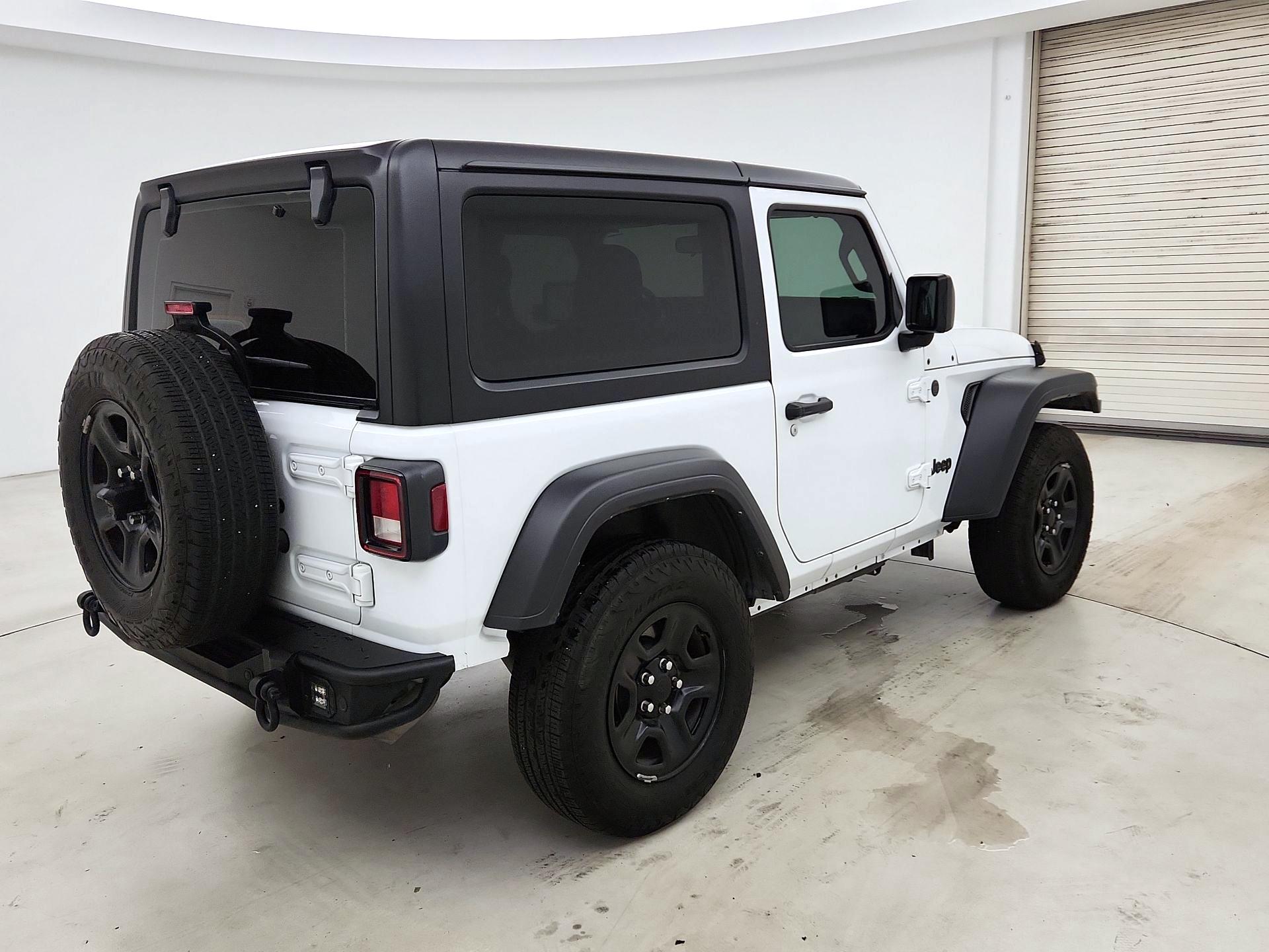 Thumbnail: 2024 Jeep Wrangler - 5