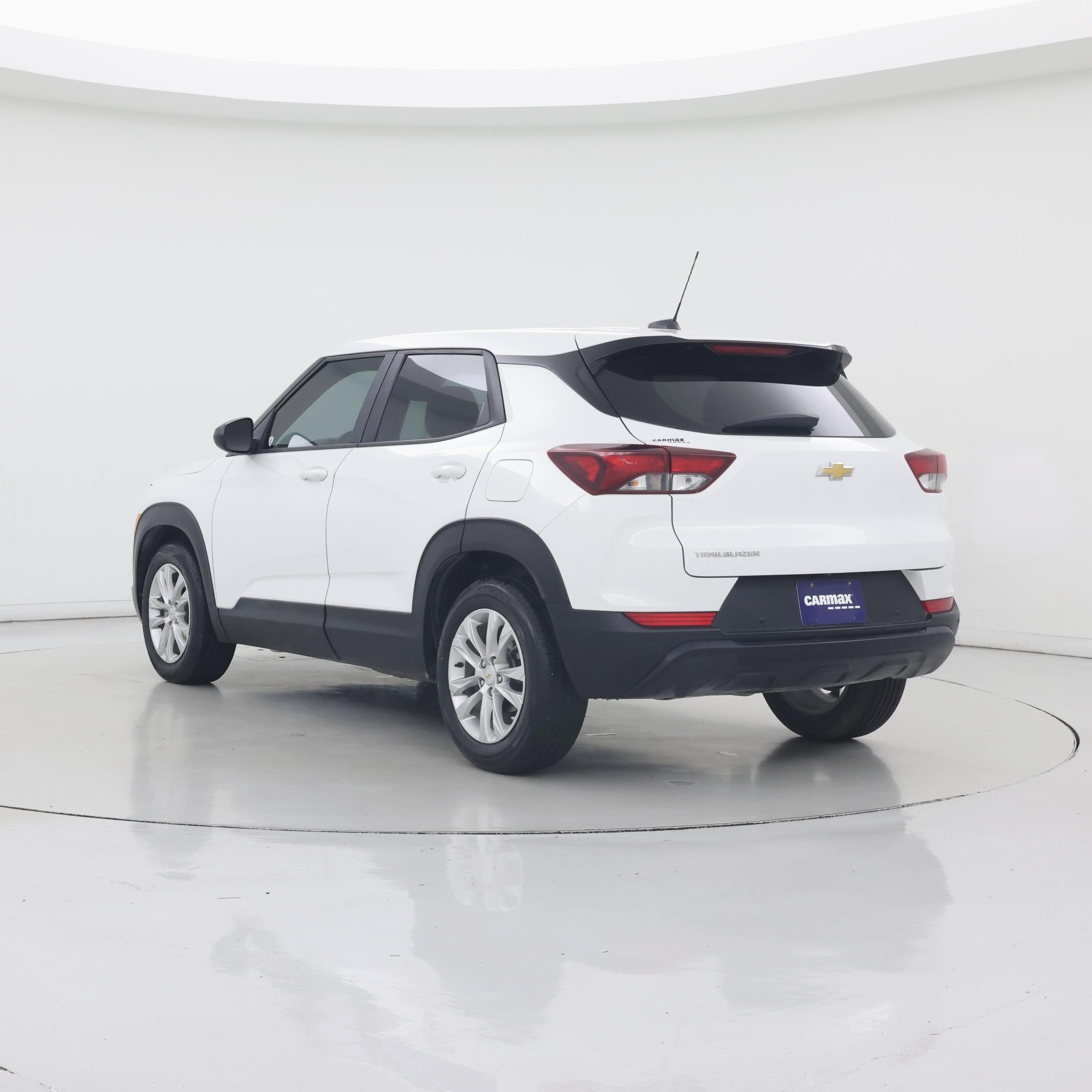 Thumbnail: 2021 Chevrolet TrailBlazer - 2