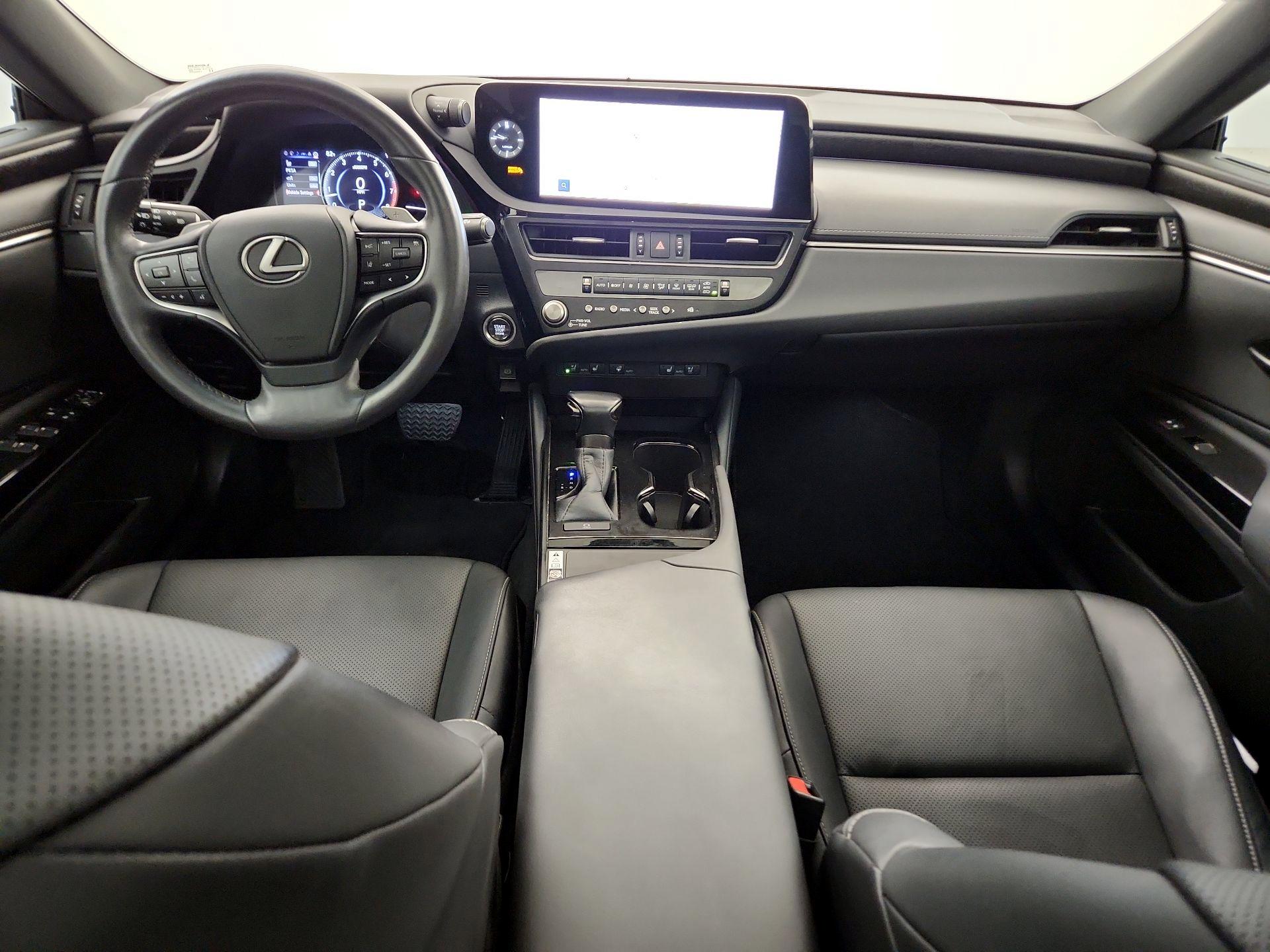 Thumbnail: 2023 Lexus ES - 8